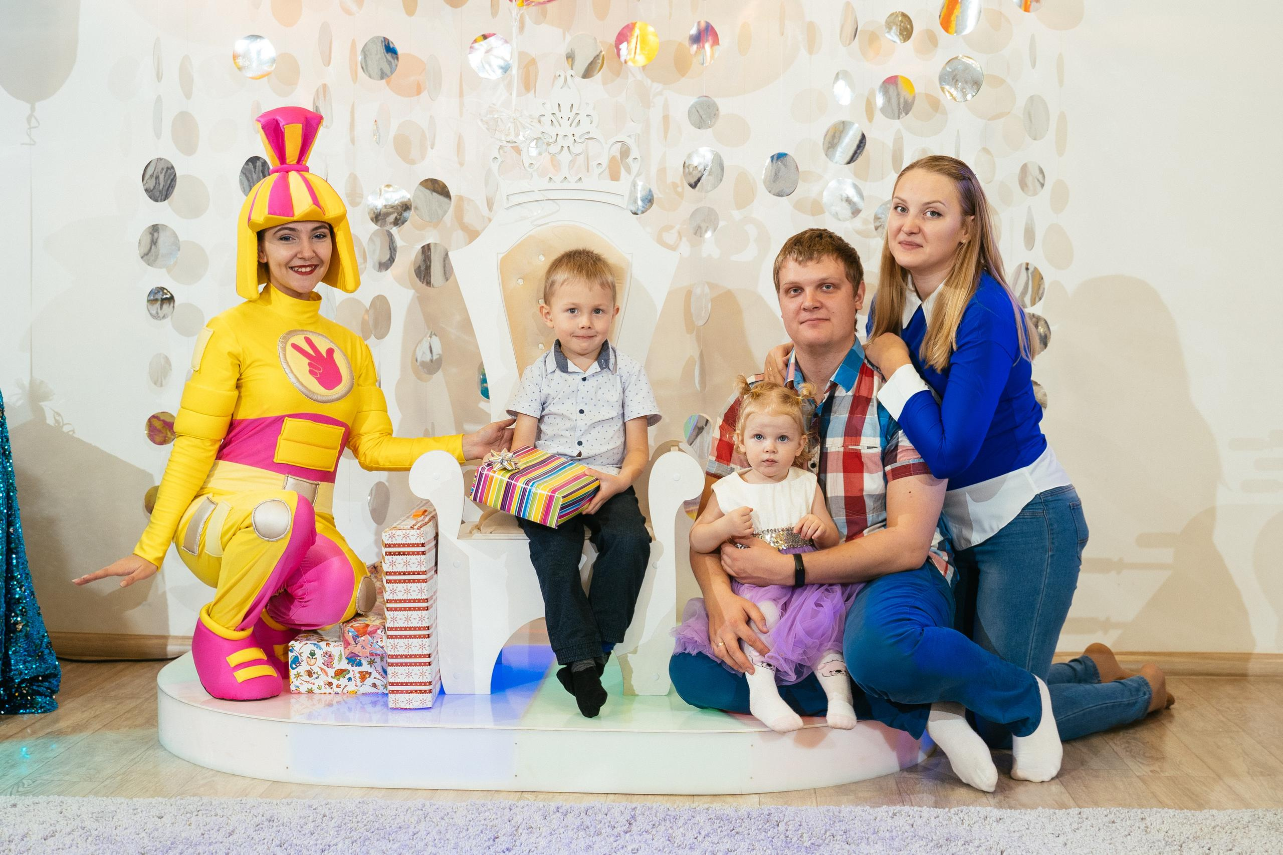 День рождения Семёна. Выпускные альбомы для детского сада и школы в Красноярске Мария Русяев