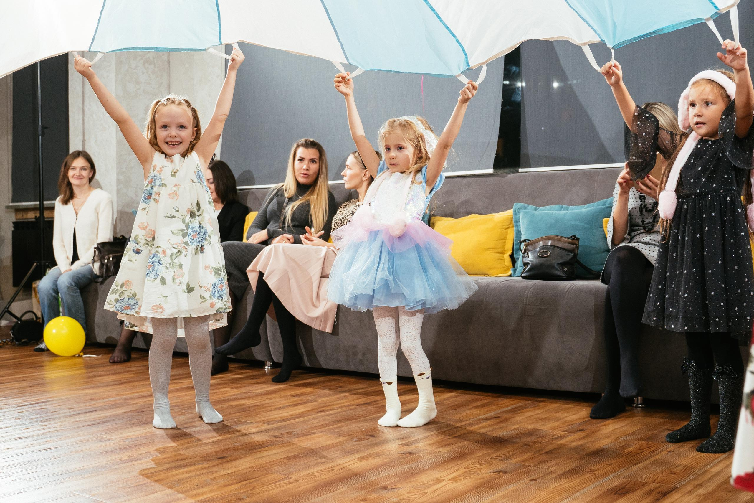 День рождения Евы. Выпускные альбомы для детского сада и школы в Красноярске Мария Русяев