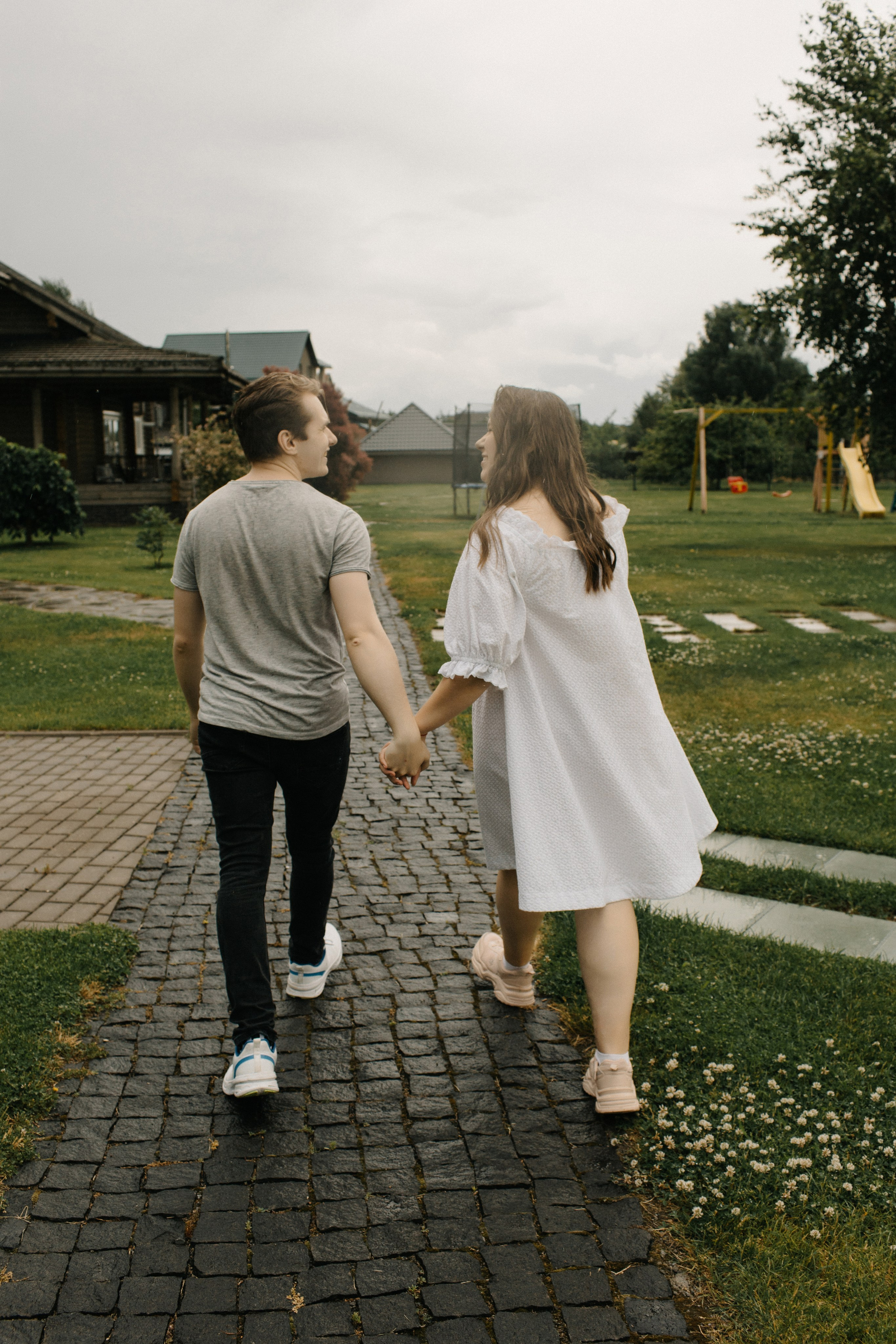 Никита и Виктория. Love Story под дождём в усадьбе «Хорошее место». Сергеев Алексей. Фотограф