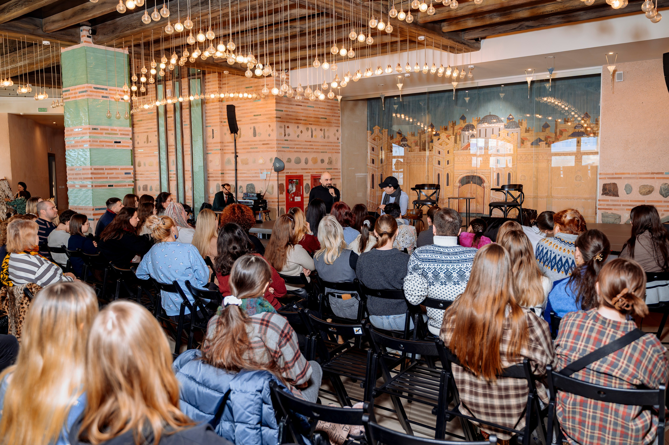 ФАН встреча участников проекта FACTOR.BY: Ибрагима Карасова и Шамхала Хачатуряна. Фотограф Беларусь — Ольга Шаповалова (Жардецкая)