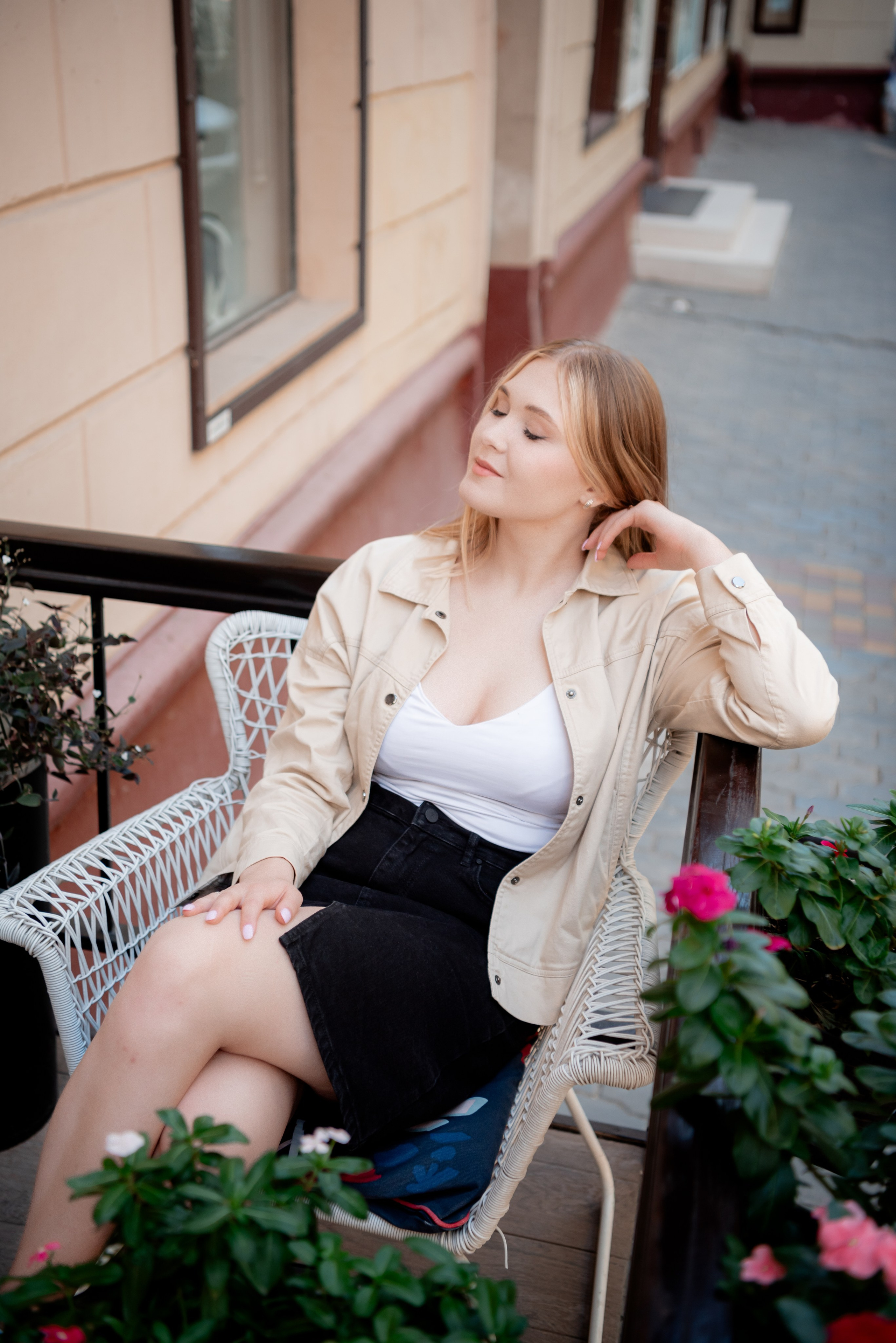 Прогулочная индивидуальная фотосессия в центре Волгограда для Наталии. Фотограф в Волгограде и Волжском Александр Горбань