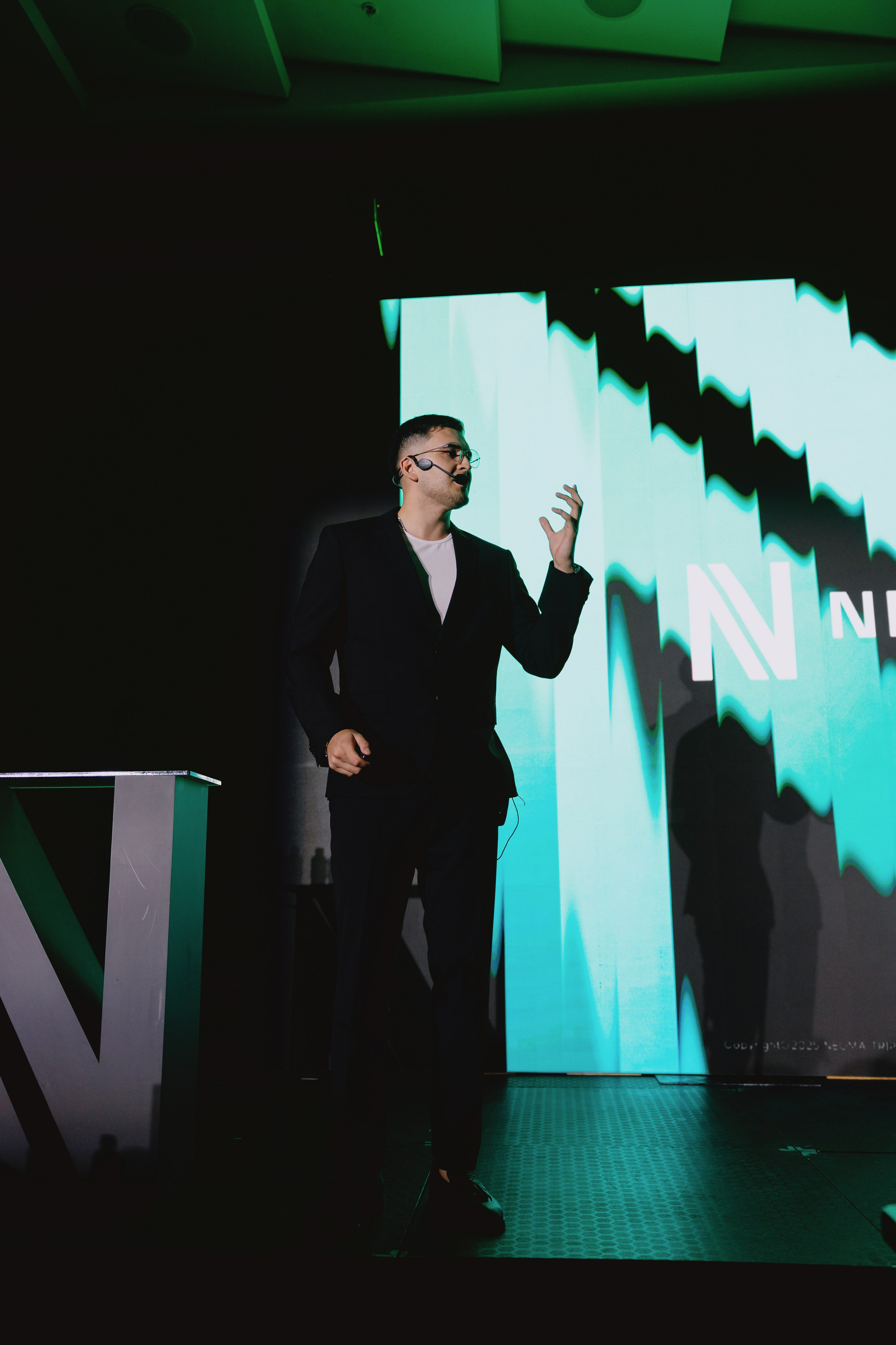 TRADERS DAY By NeomAAA Medellin. NeomAAA Funds Gallery