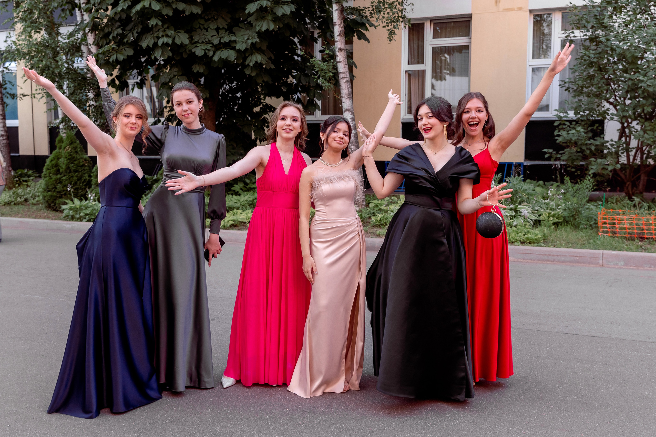 Школьные выпускные альбомы. Фотограф и режиссер Московко Екатерина