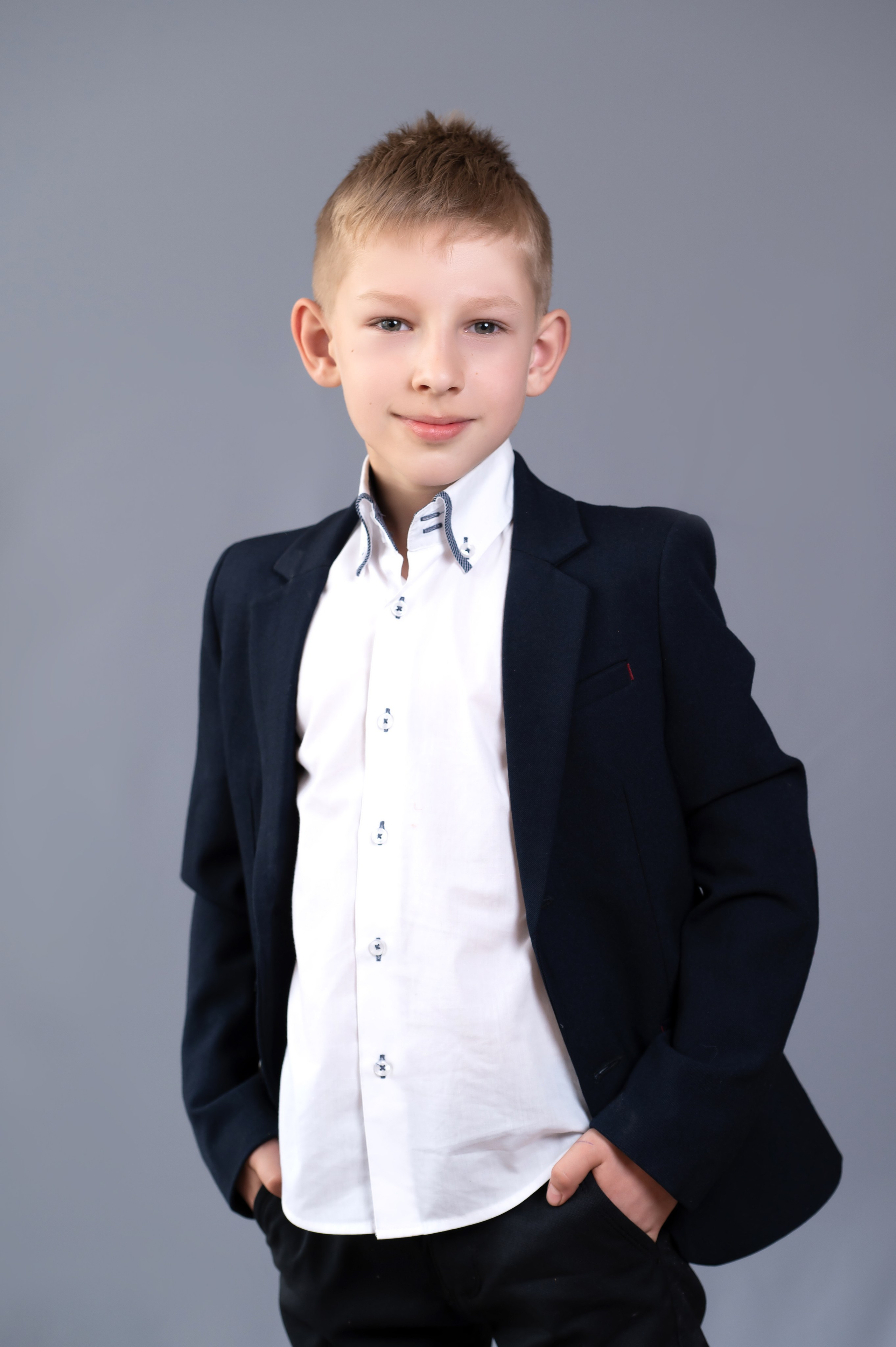 Школьные выпускные альбомы в Ростове-на-Дону. Школьный и семейный фотограф в Ростове-на-Дону