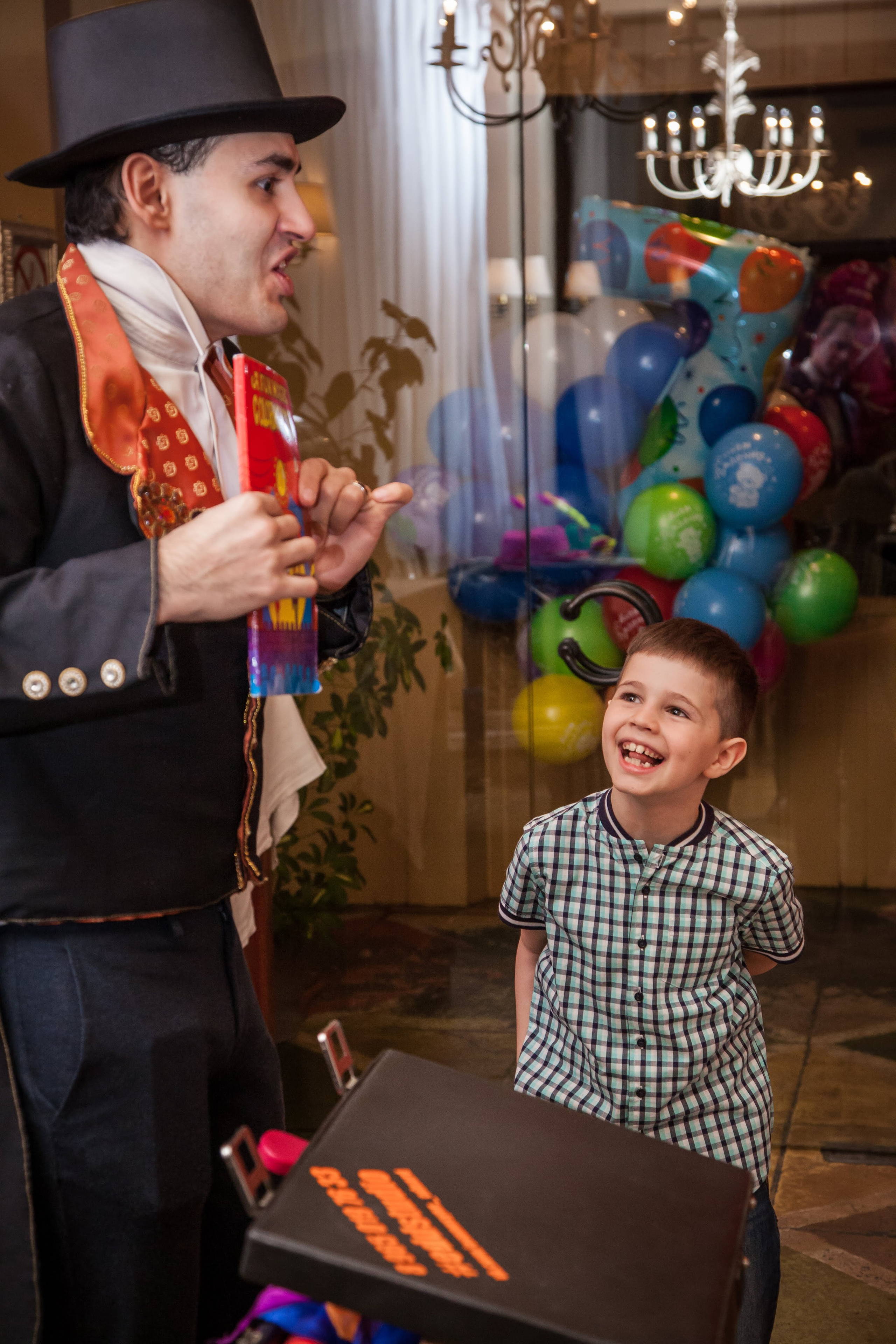 Детский День рождения. Семейная фотосессия и съёмка в школе СПб Сударикова Мария