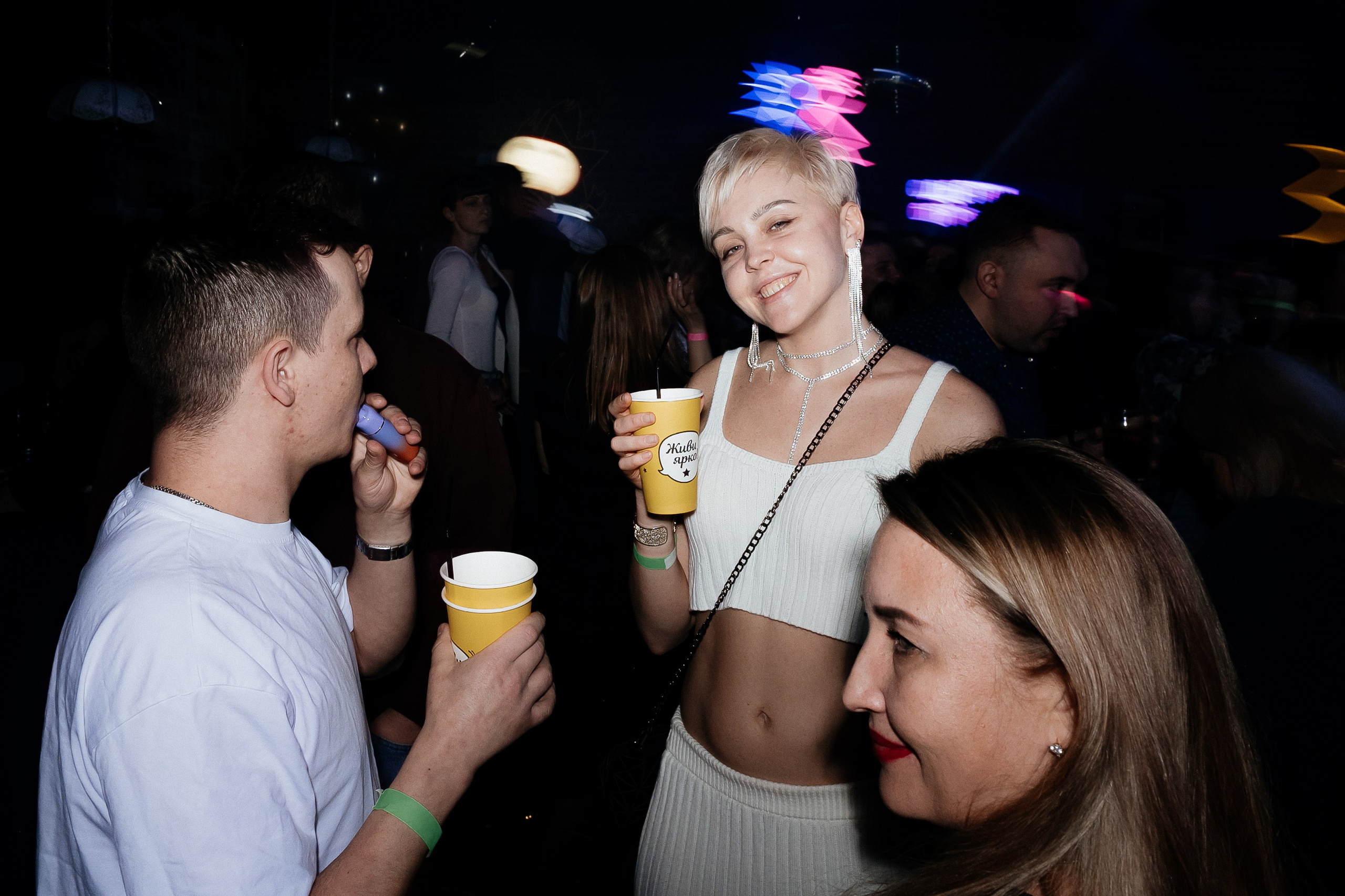 Фотограф для фото отчета мероприятия