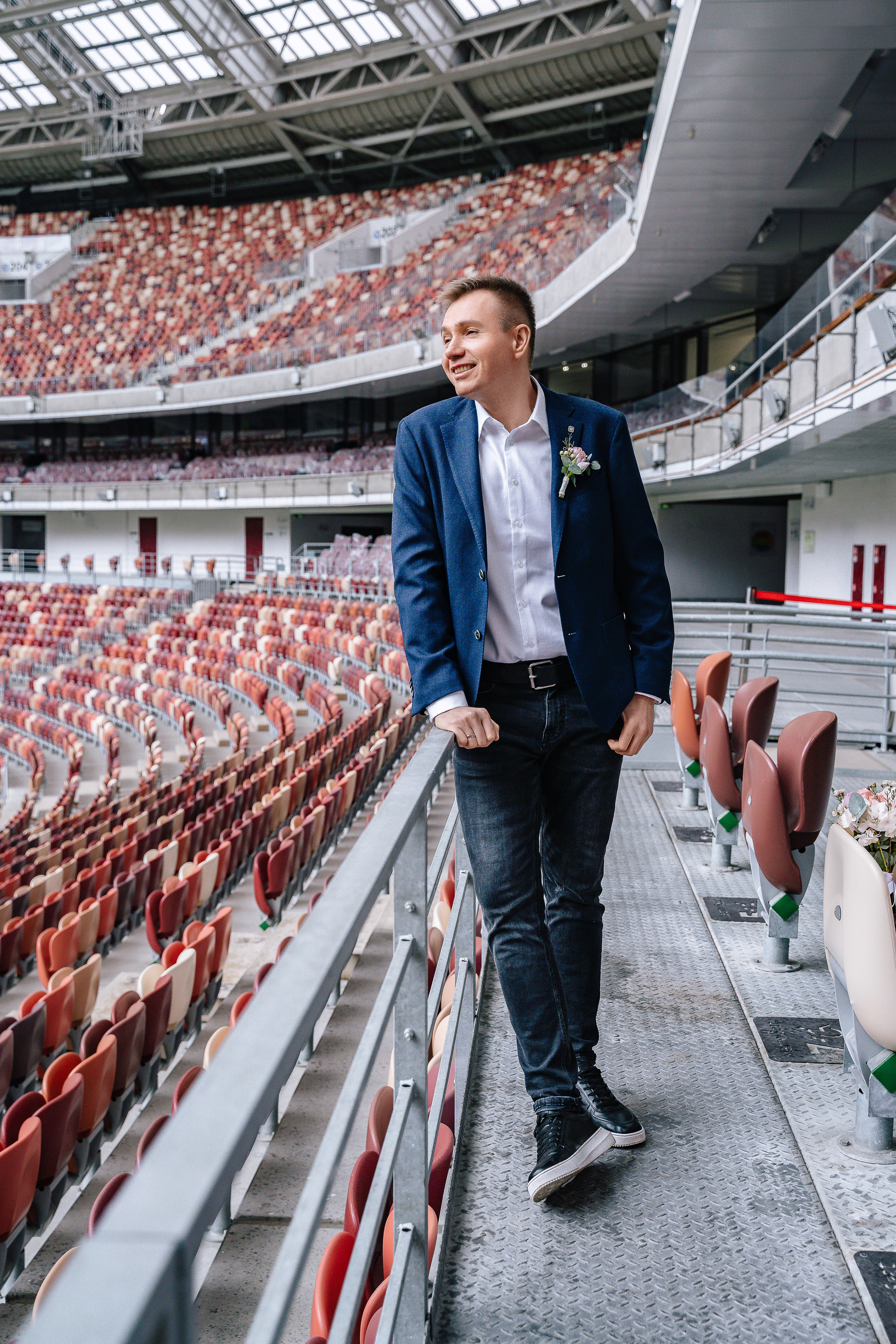 Свадебная фотосессия на стадионе Спартак Тушино