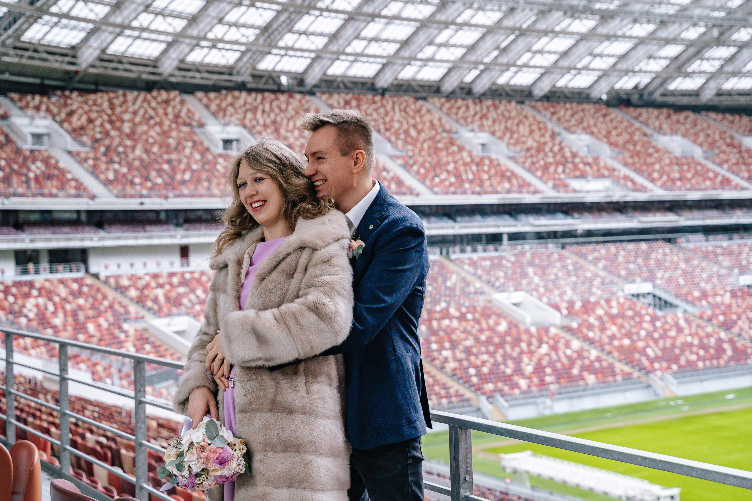 Свадебная фотосессия на стадионе Спартак Тушино