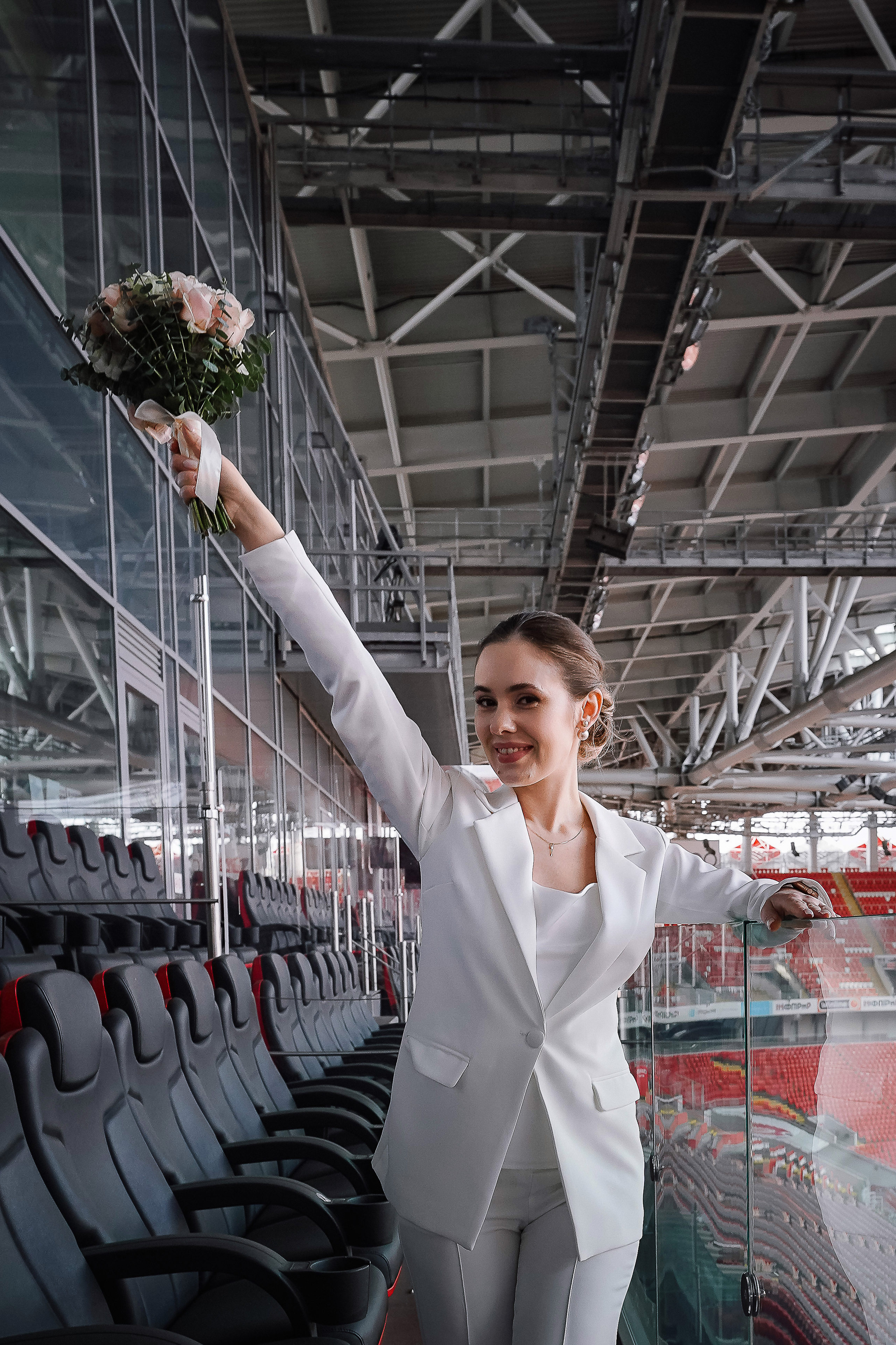 Свадебная фотосессия на стадионе Спартак Тушино