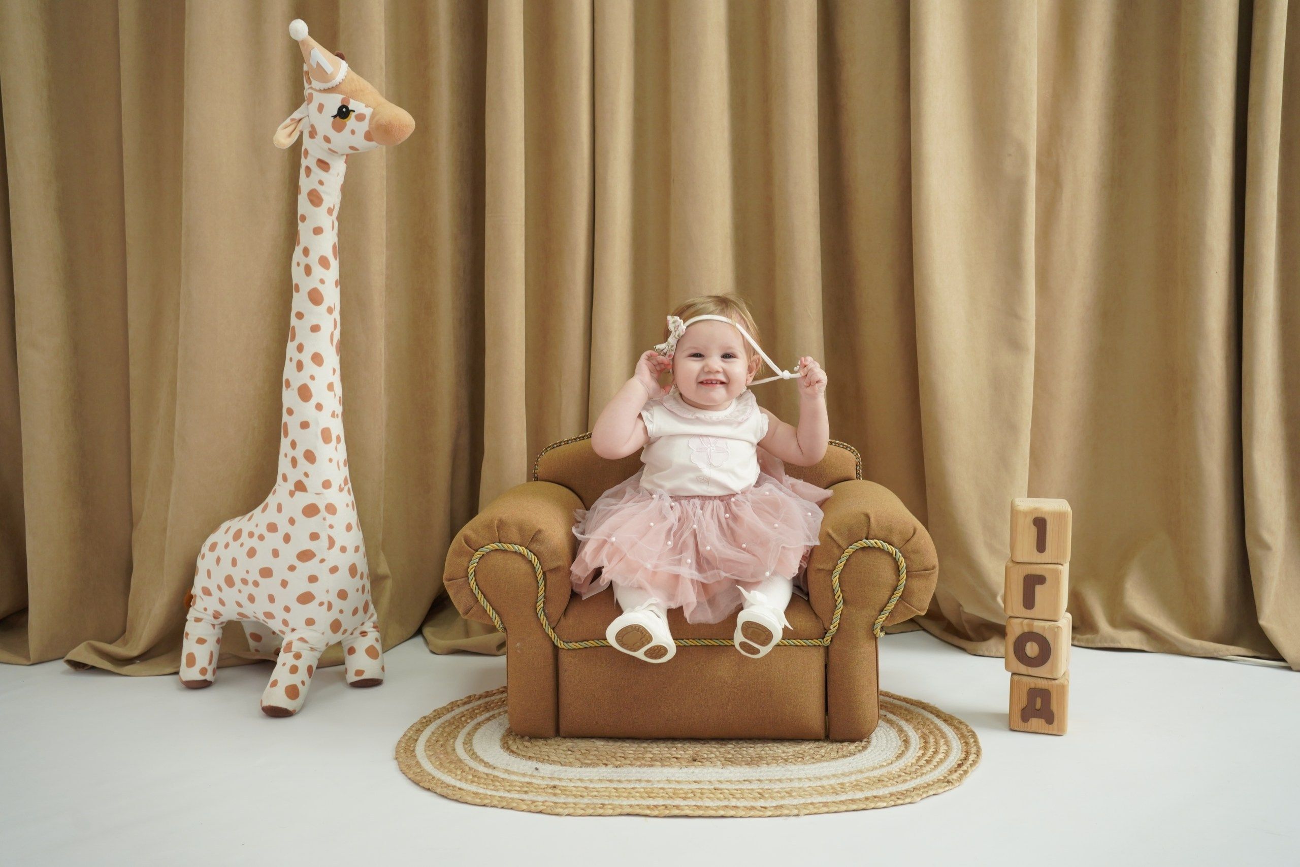 Фотоссесия на Годик для Девочки. Детская Фотостудия ГОДОВАСИКИ в Санкт-Петербурге фотосесия на годик