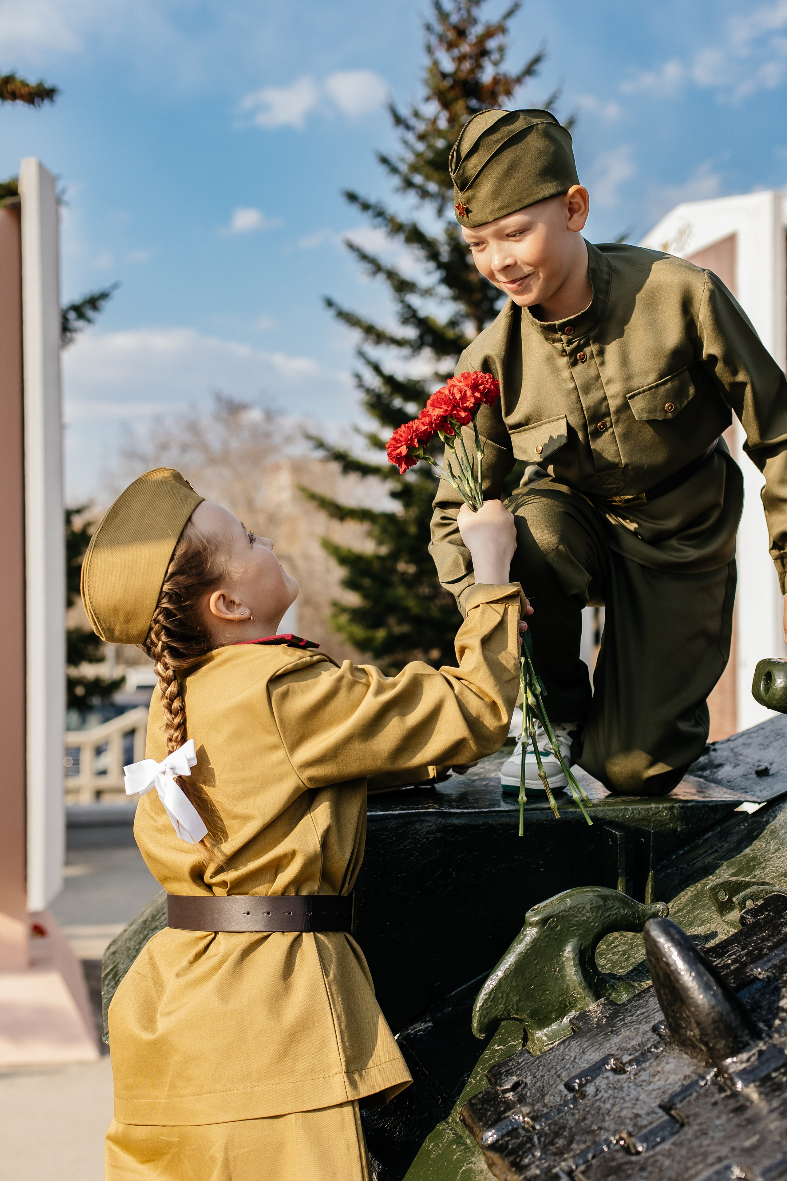 Мемориал «ПАРК ПОБЕДЫ». Фотограф Григорьева Ольга. Портретная, семейная съёмка, Love Stori, видеосъёмка в городе Чита. Выпускные альбомы, фотокниги