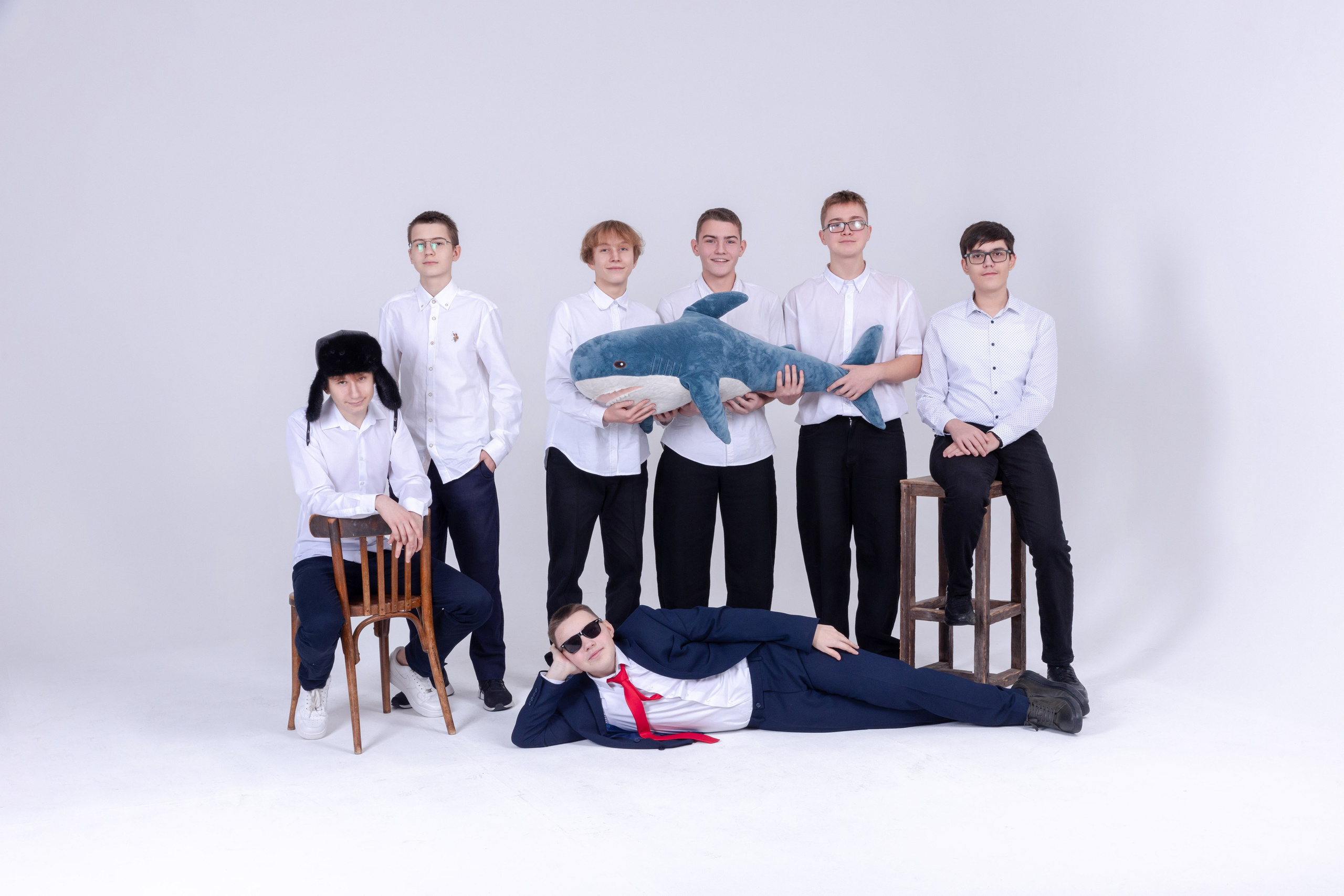 Старшая школа. Выпускные школьные фотоальбомы для школ и детских садов в Волгограде и Волжском