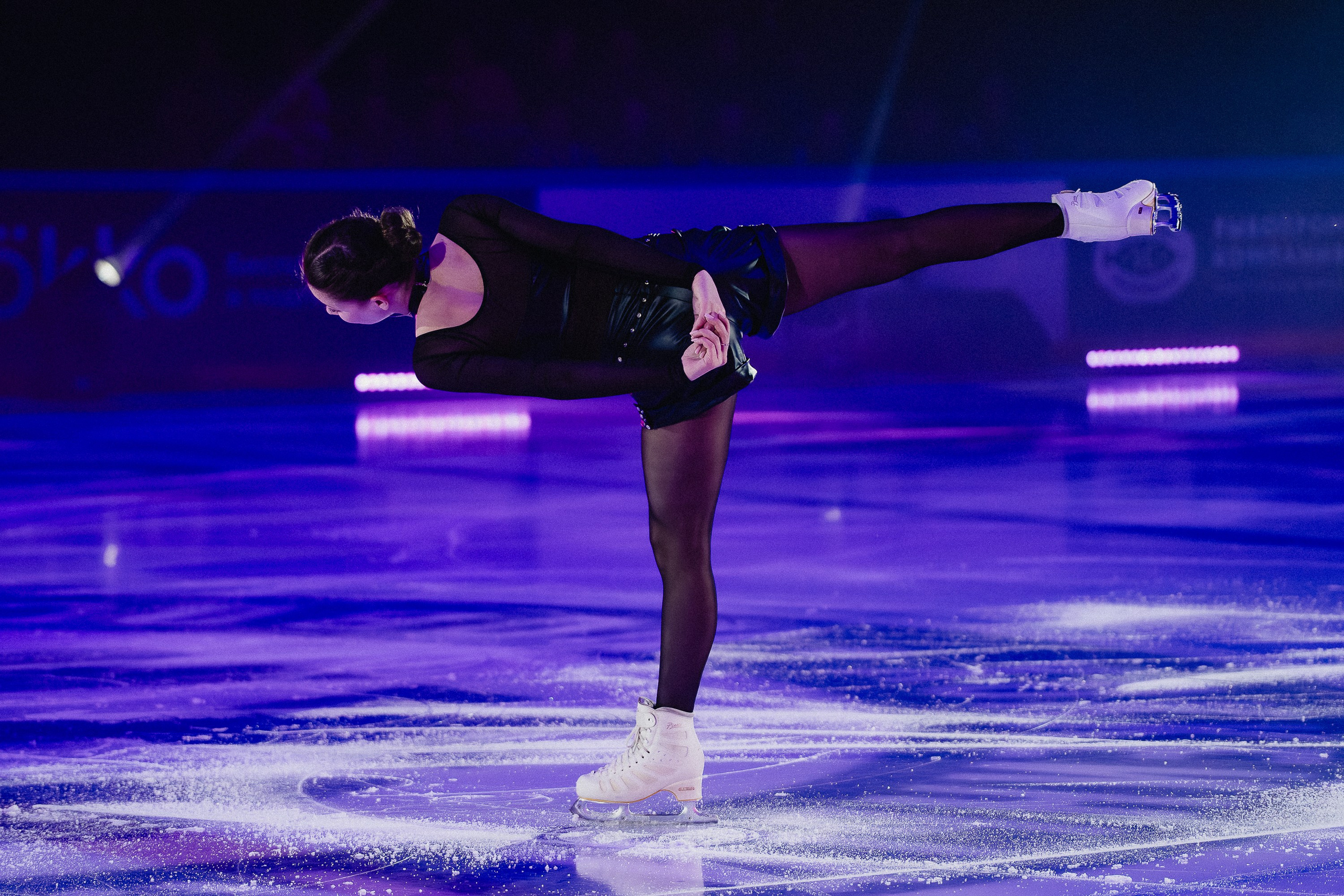 Шоу Этери Тутберидзе в Новосибирске. Воробьева Ксения — Спортивный и танцевальный фотограф Новосибирск