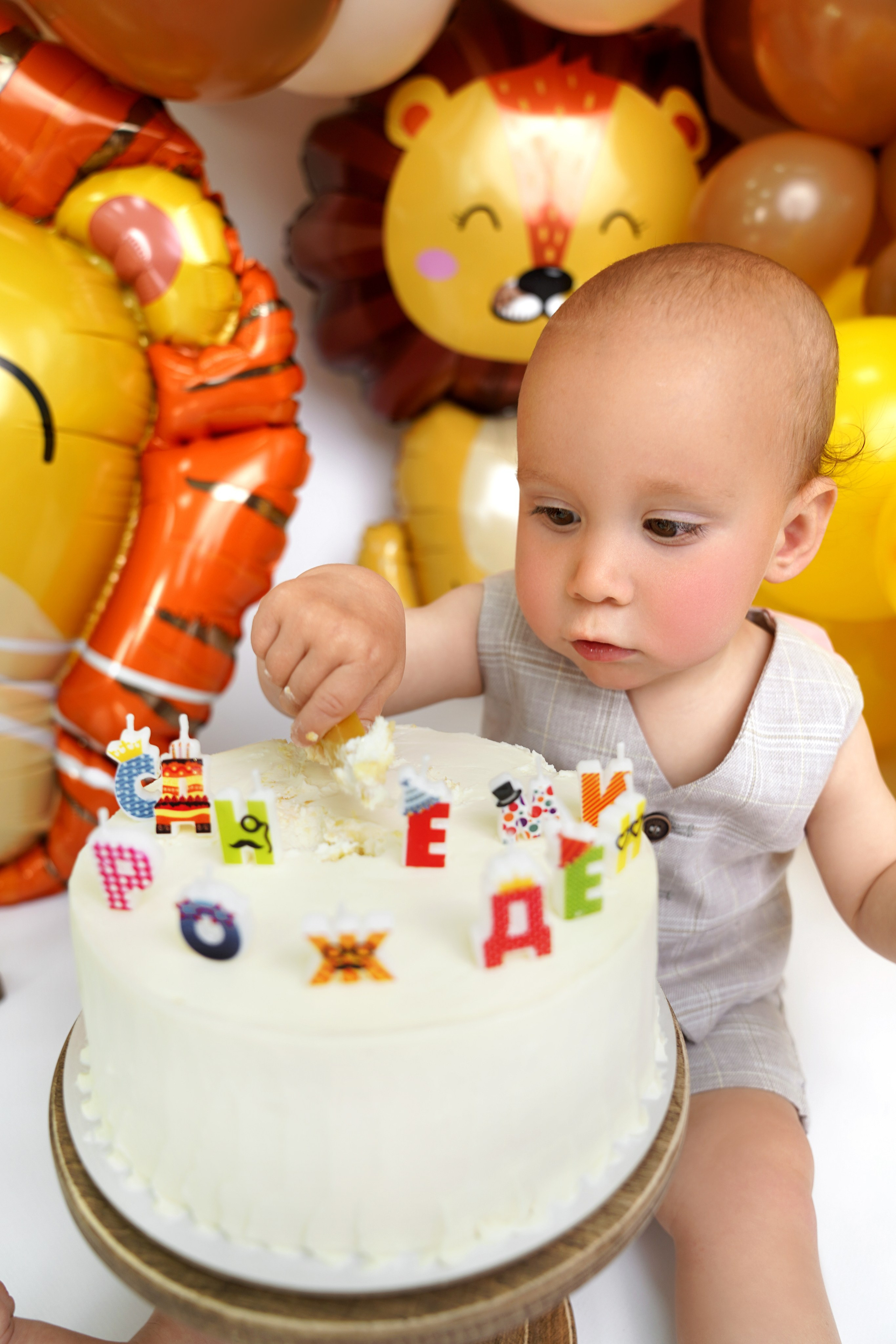 Фотосессия ГОДОВАСИЕ. Фотограф новорожденных, детей до года и беременных в Симферополе