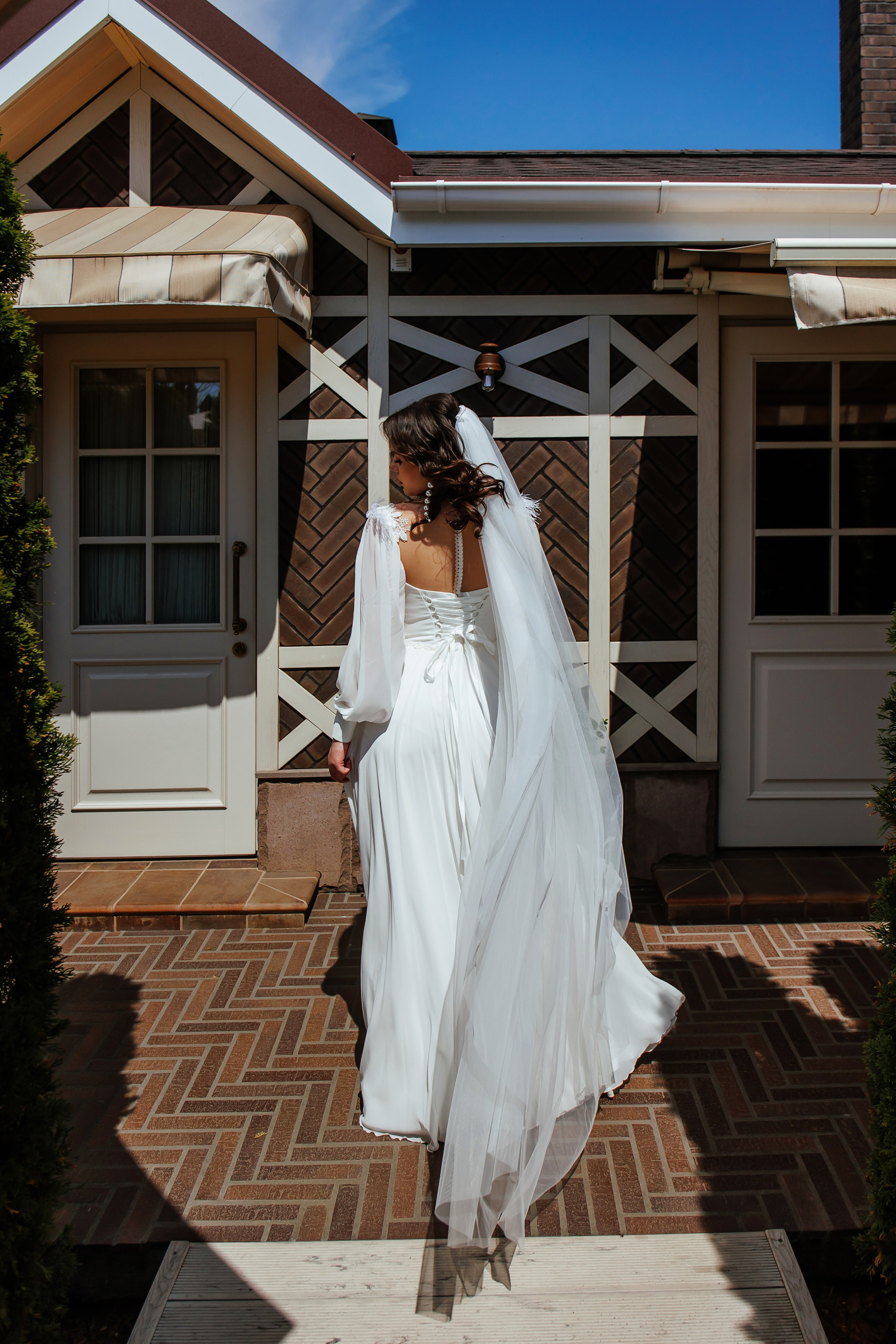 Сборы жениха и невесты в отеле Гринпарк г. Лабинск. Дмитрий Шевченко свадебное фото в г. Краснодар — Армавир — Лабинск