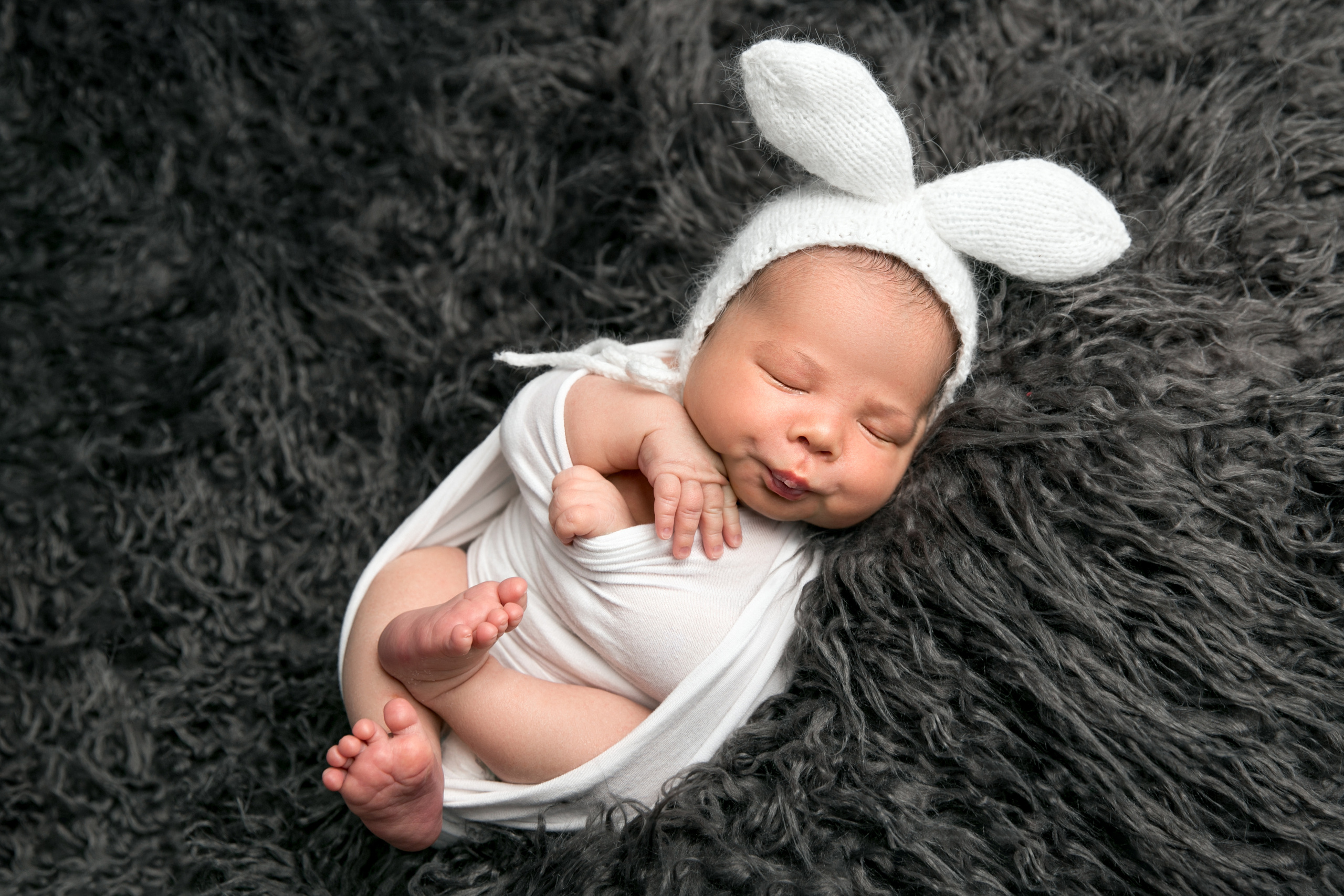 Фотосессия новорожденного (newborn). Фотограф новорожденных, детей до года и беременных в Симферополе