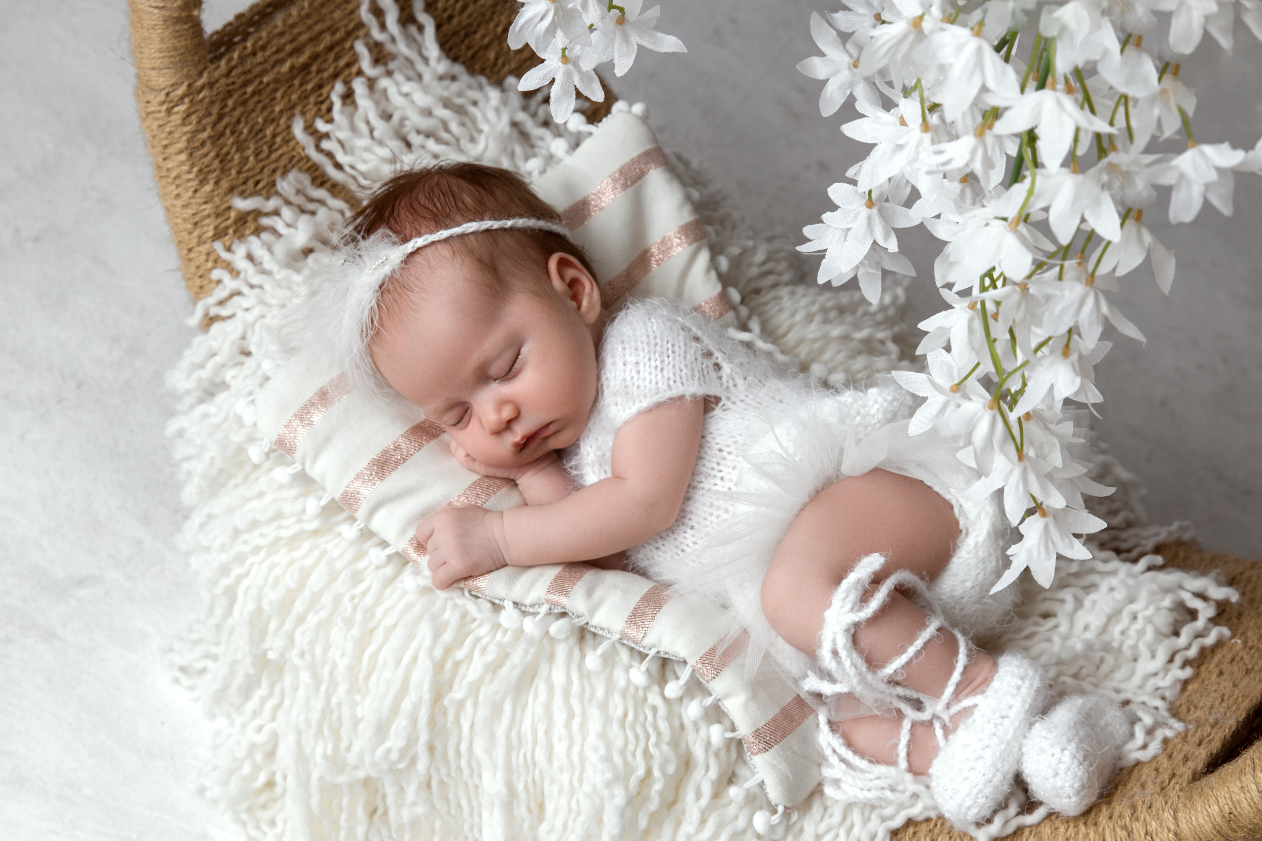 Фотосессия новорожденного (newborn). Фотограф новорожденных, детей до года и беременных в Симферополе