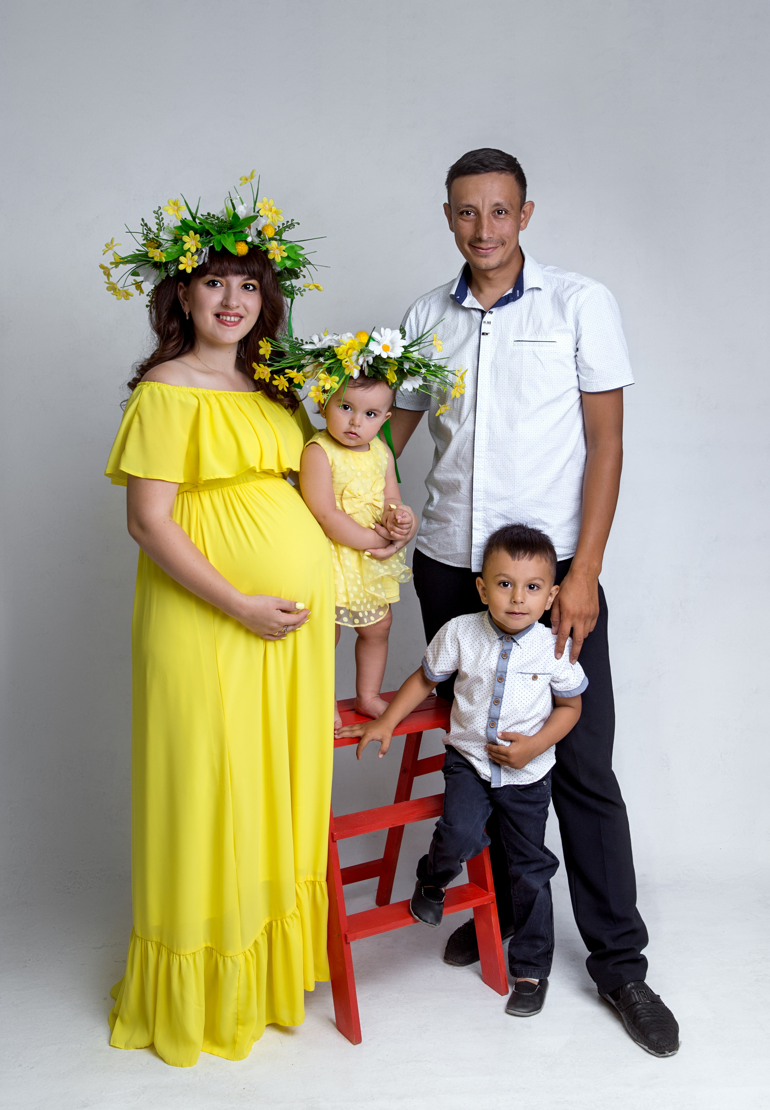 Фотосессия ГОДОВАСИЕ. Фотограф новорожденных, детей до года и беременных в Симферополе