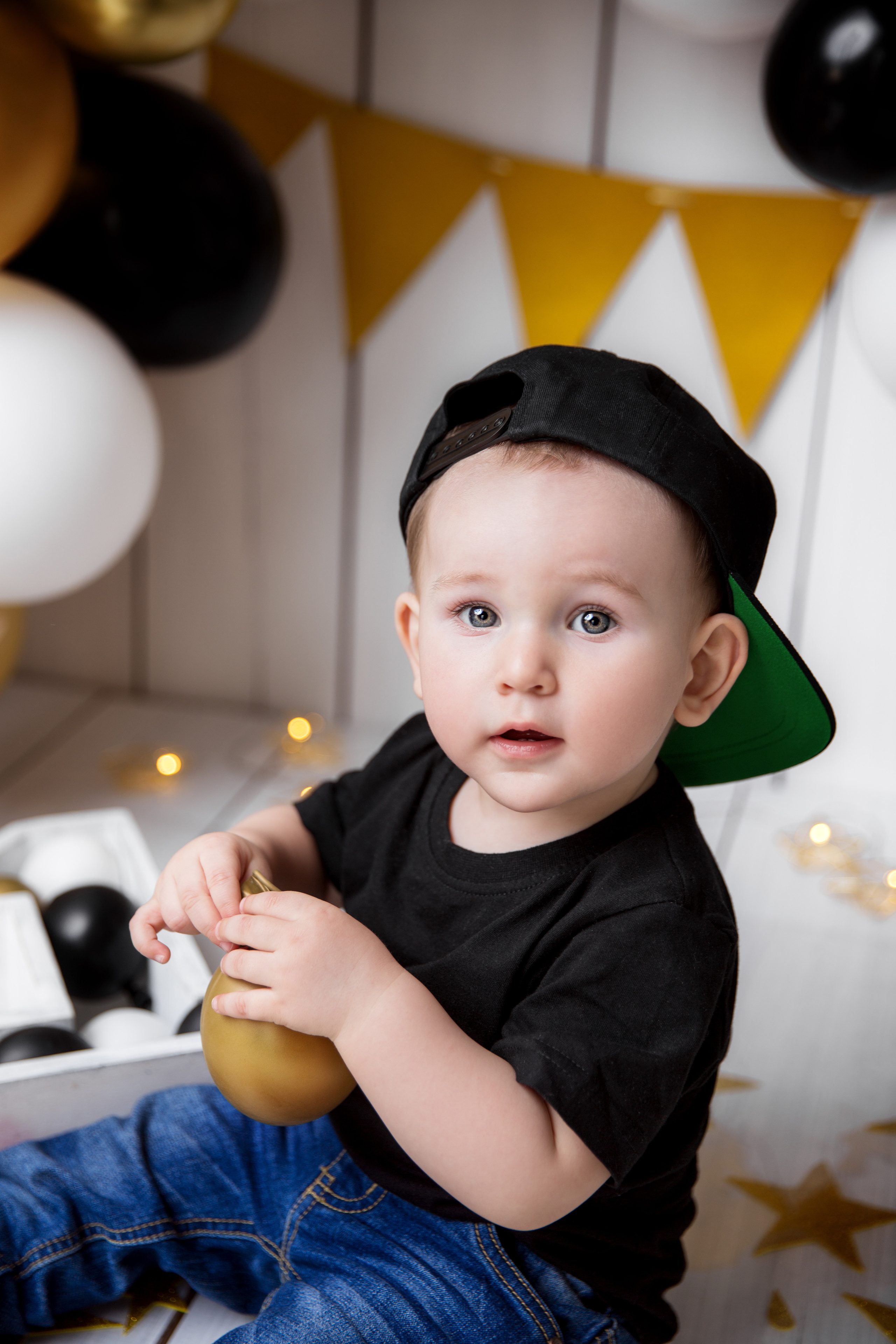 Фотосессия ГОДОВАСИЕ. Фотограф новорожденных, детей до года и беременных в Симферополе