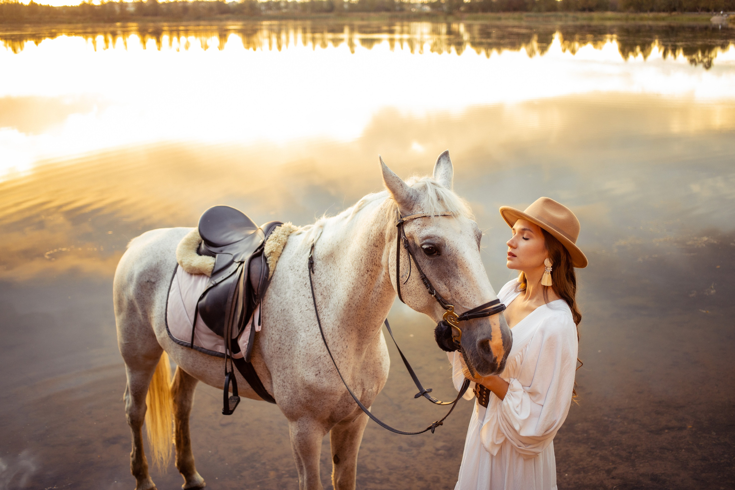 ФОТОСЕССИЯ С ЛОШАДЬЮ