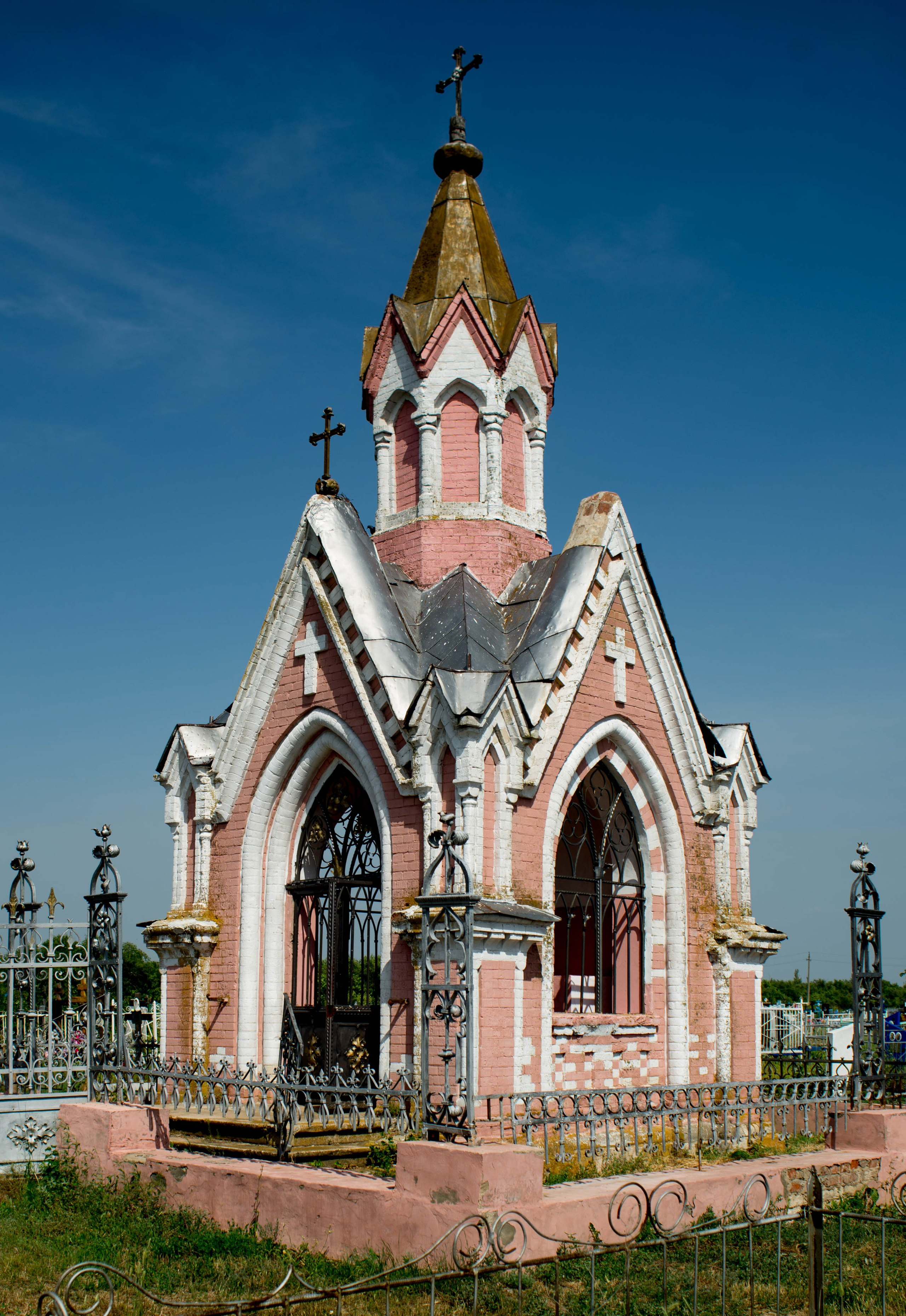 Volga Germans: Ruins and Memory. Travel photographer Max Muze