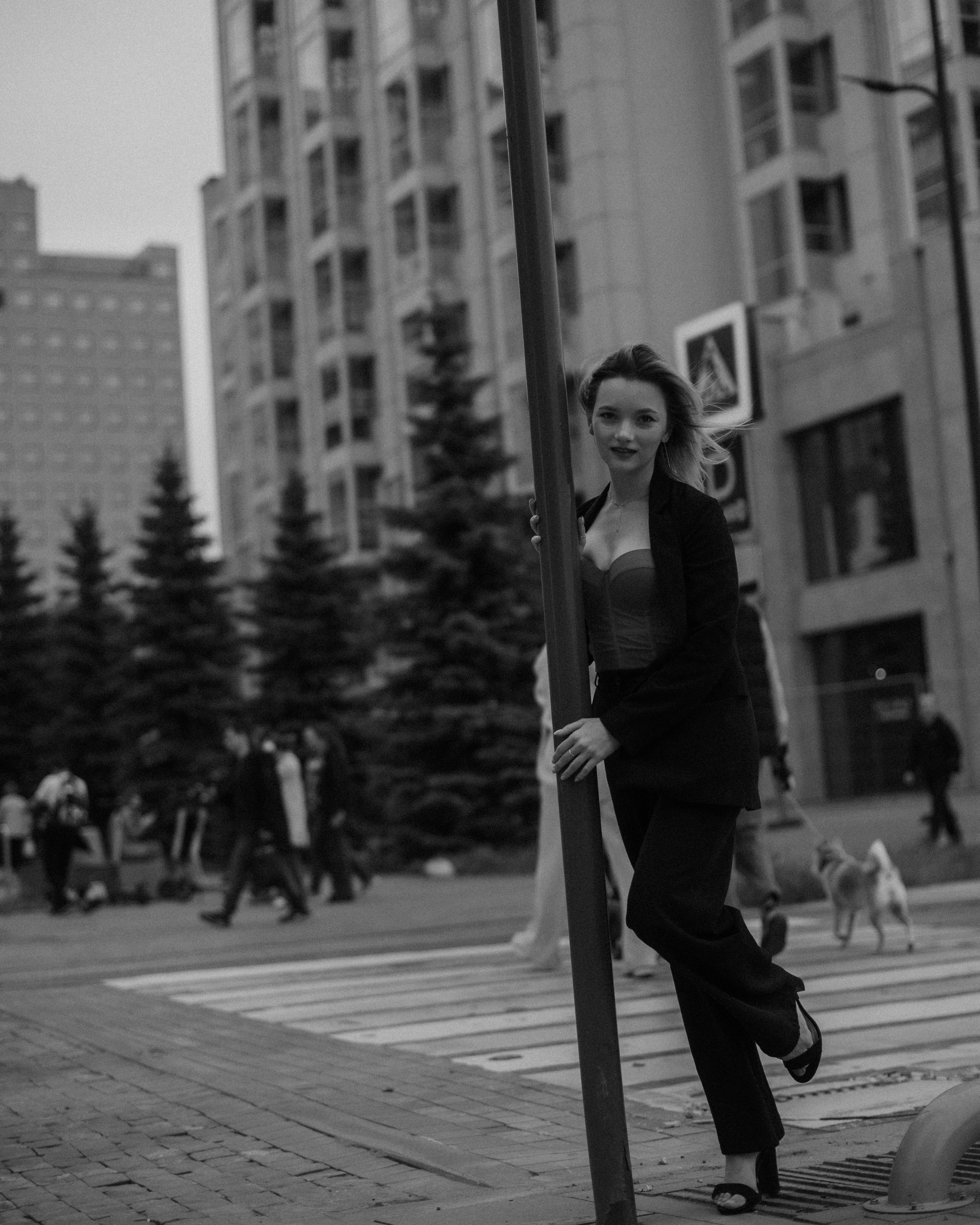 Аня. Женский фотограф. Создатель украшений ручной работы. Модель