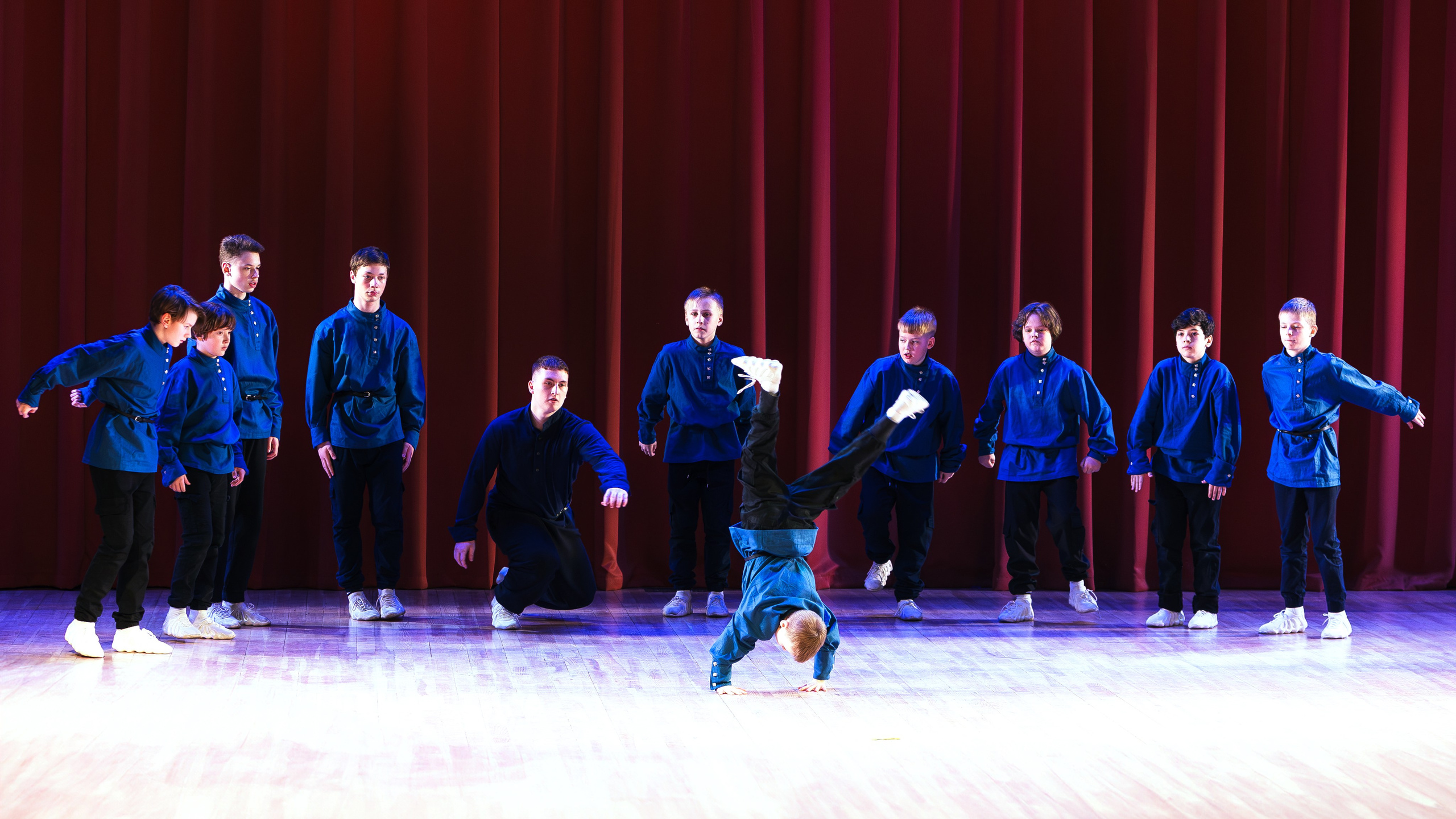 Всероссийский конкурс-фестиваль хореографического искусства «Кубок Легенды 2025». Выпускные альбомы и школьный фотограф в Подольске, Троицке, Щербинке, Москве и Московской области