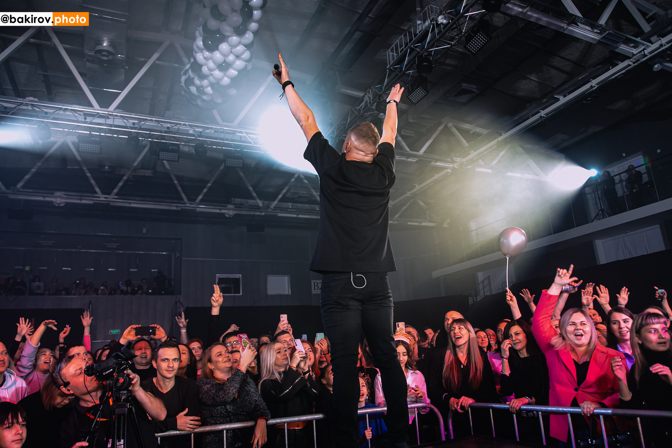 25.11 Концерт Шум. Команда специалистов в мире фотографии и видео. Детский фотограф, семейный фотограф