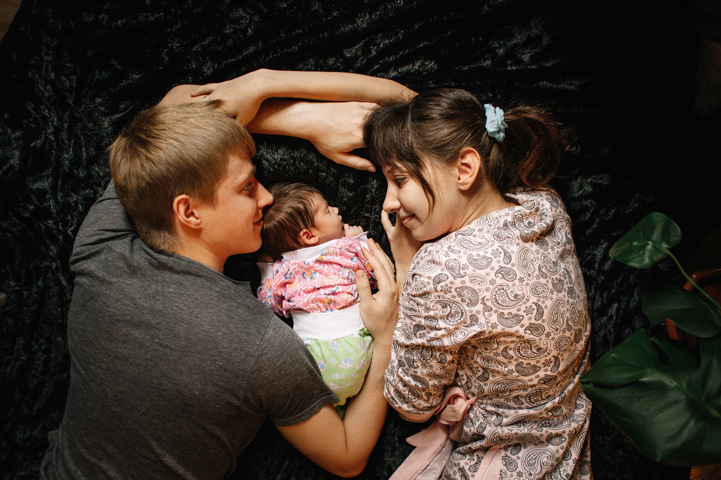 Домашние семейные лайфстайл фотосессии в Майкопе. Семейный и свадебный фотограф в Майкопе Михаил Мартиросян