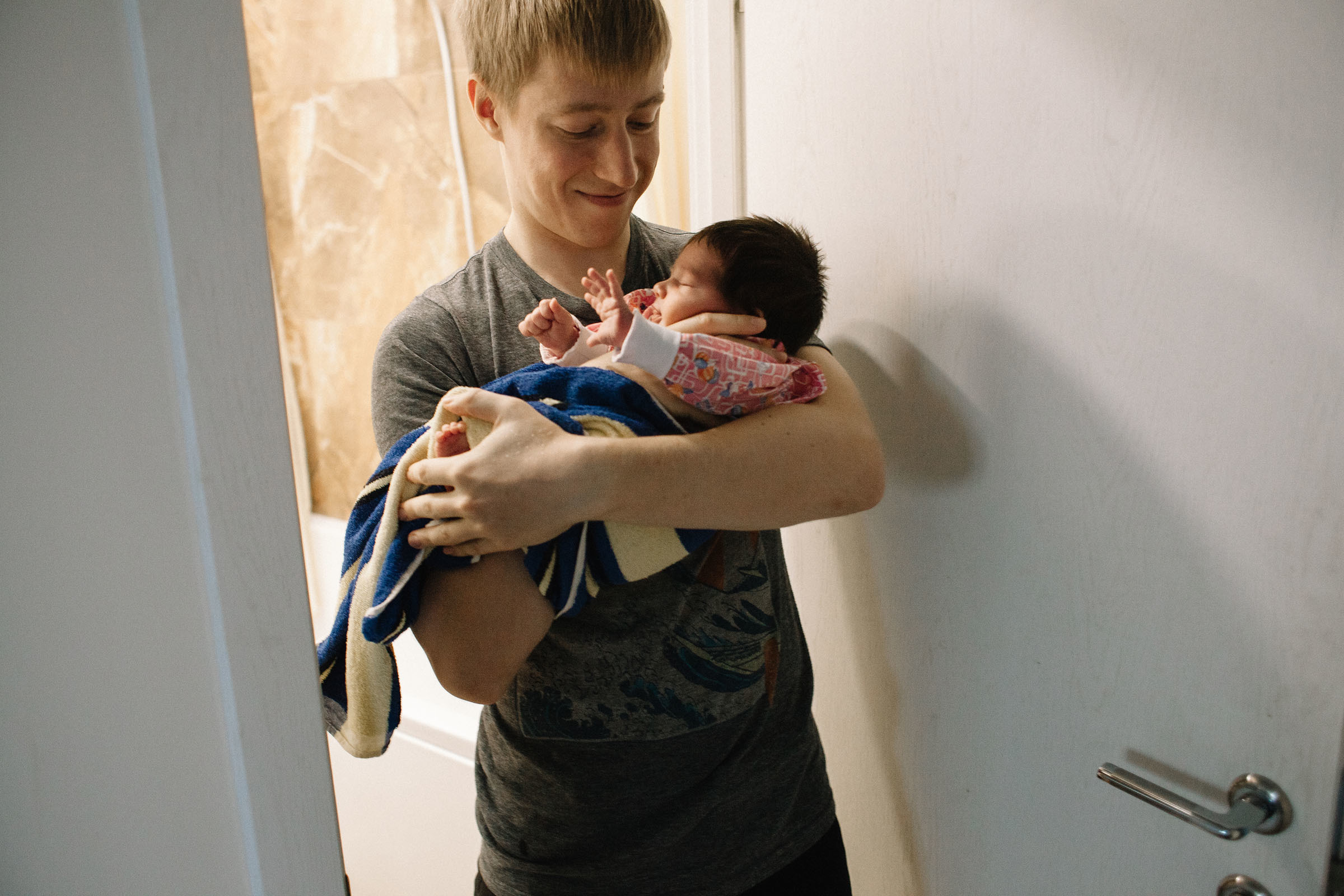 Домашние семейные лайфстайл фотосессии в Майкопе. Семейный и свадебный фотограф в Майкопе Михаил Мартиросян