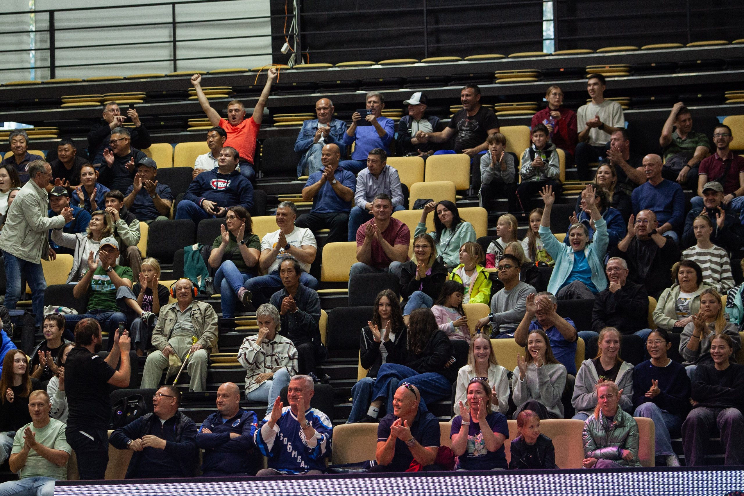 Один день из тура чемпионата России по волейболу. Кутузов Евгений Фотограф в Южно-Сахалинске