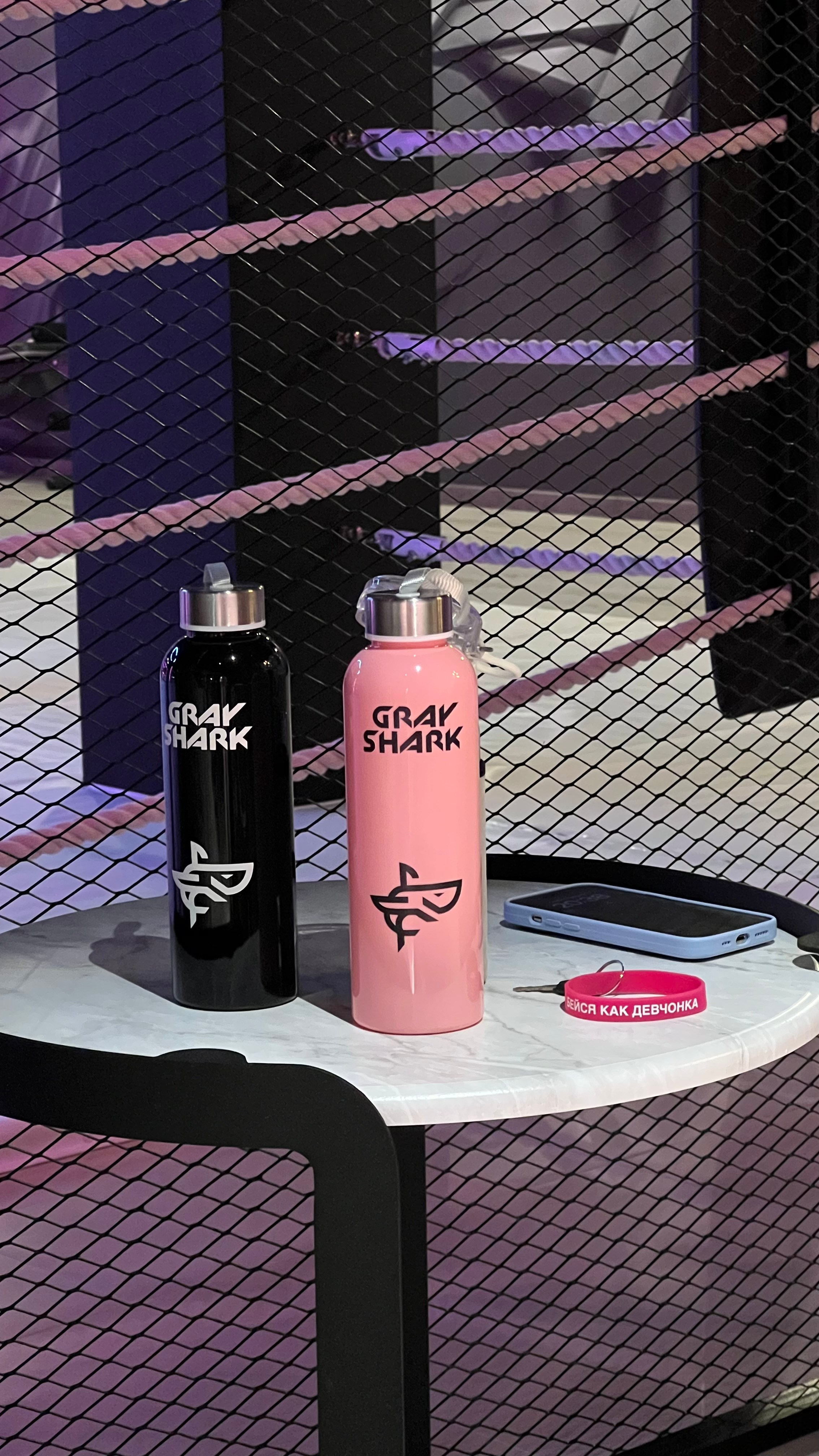 Тренировки по боксу для девушек и женщин — Gray Shark Studio