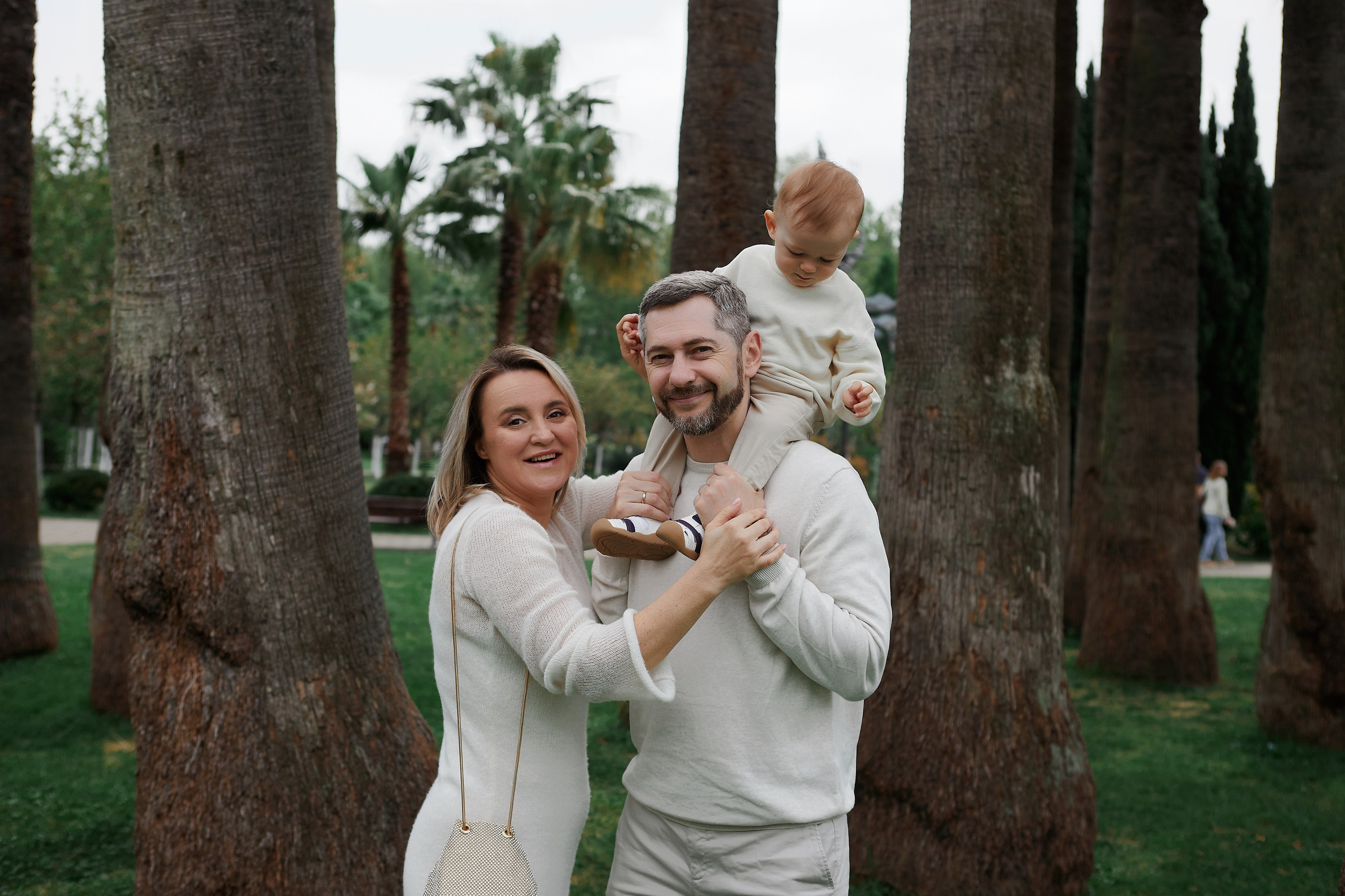 Фотосессия красивой семьи Кангун. Свадебный и семейный фотограф в Сочи-Красной поляне Ларионова Анна