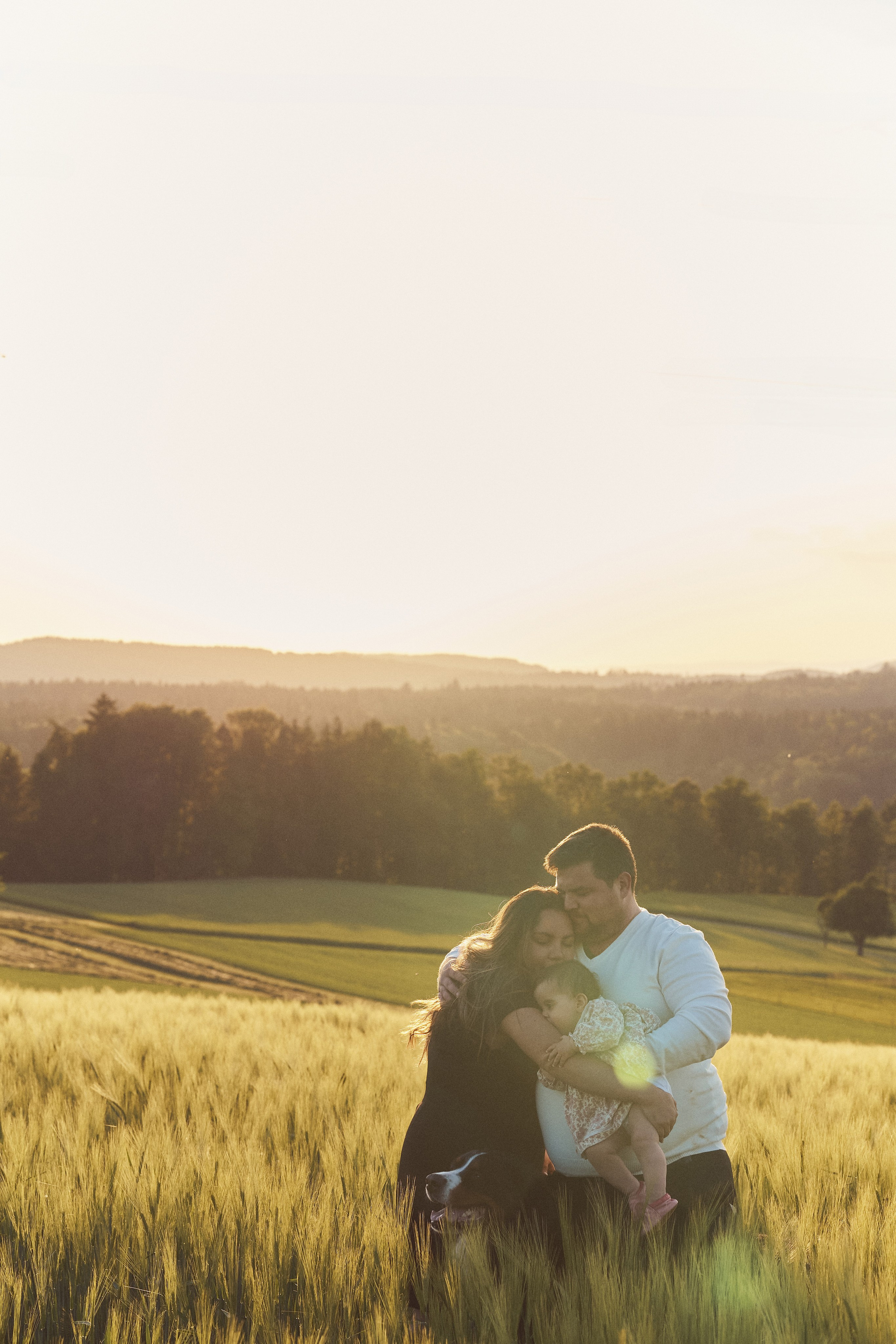 Family photoshoot in Switzerland, happy emotions from the session