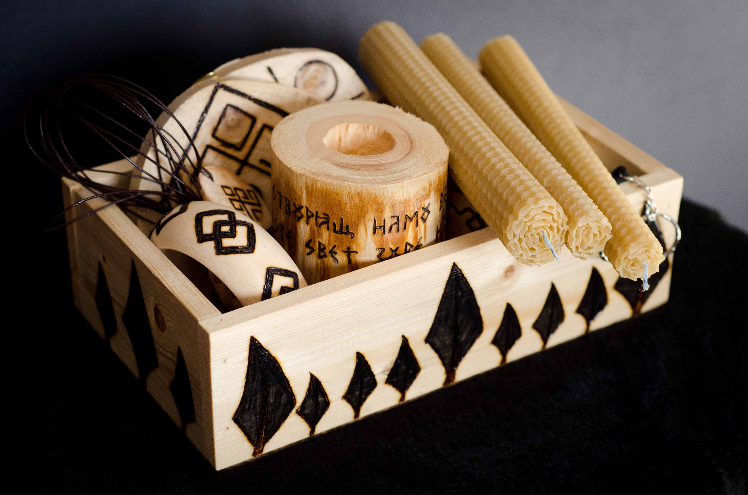 Портретная и предметная фотография. Столярное дело. Дракон и Ведьмочка — творческая коллаборация