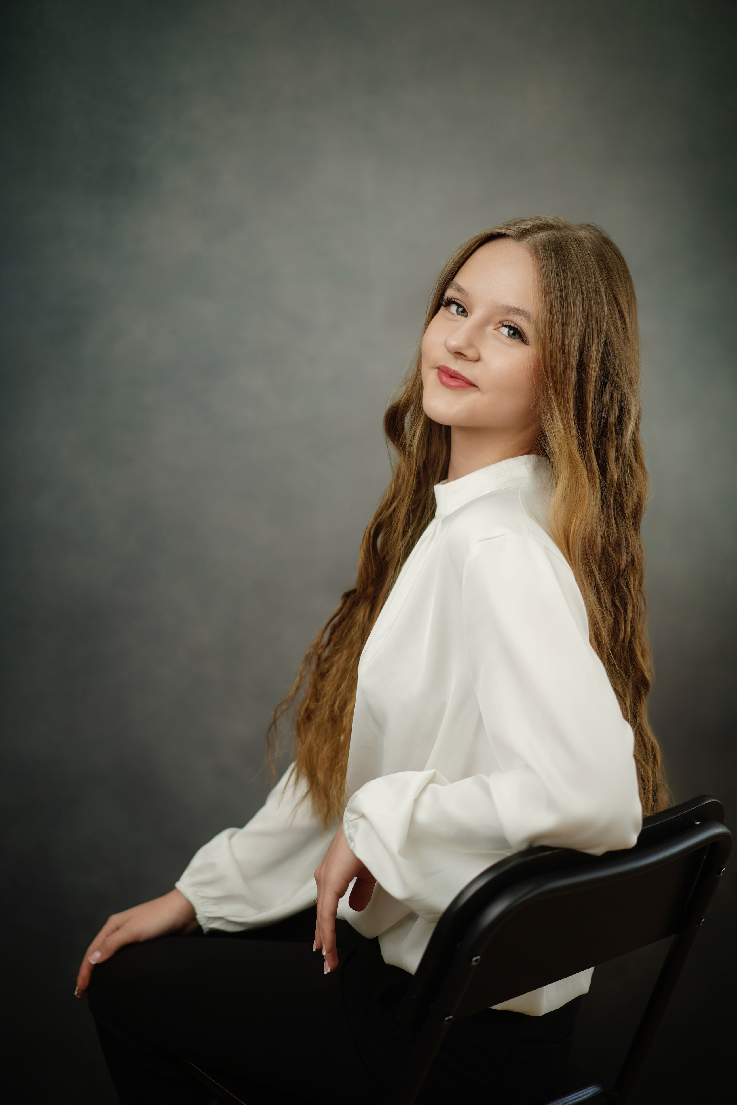 Стиль портрета в школе. GOTRA — выпускные альбомы в Тюмени