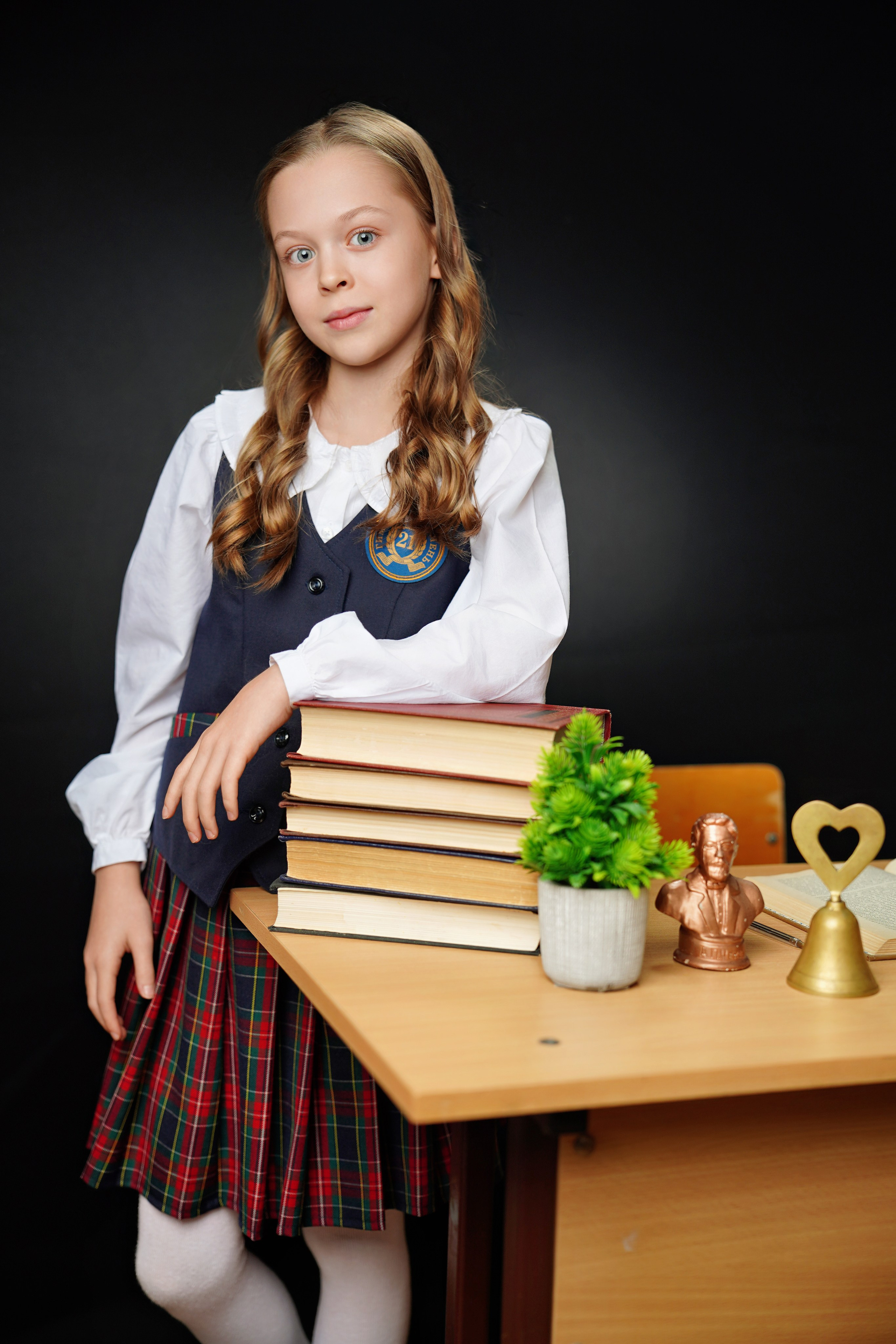 Стили портретов в начальной школе. GOTRA — выпускные альбомы в Тюмени