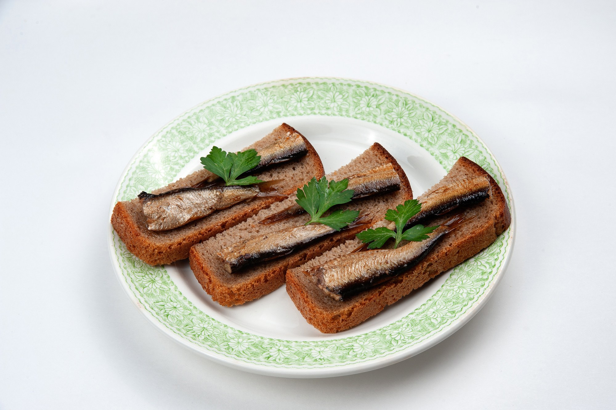 советские блюда, блюда советской кухни, блюда из советских столовых, топ советских блюд, блюда ссср, советская столовая, советская еда, бутерброды ссср, бутерброд со шпротами