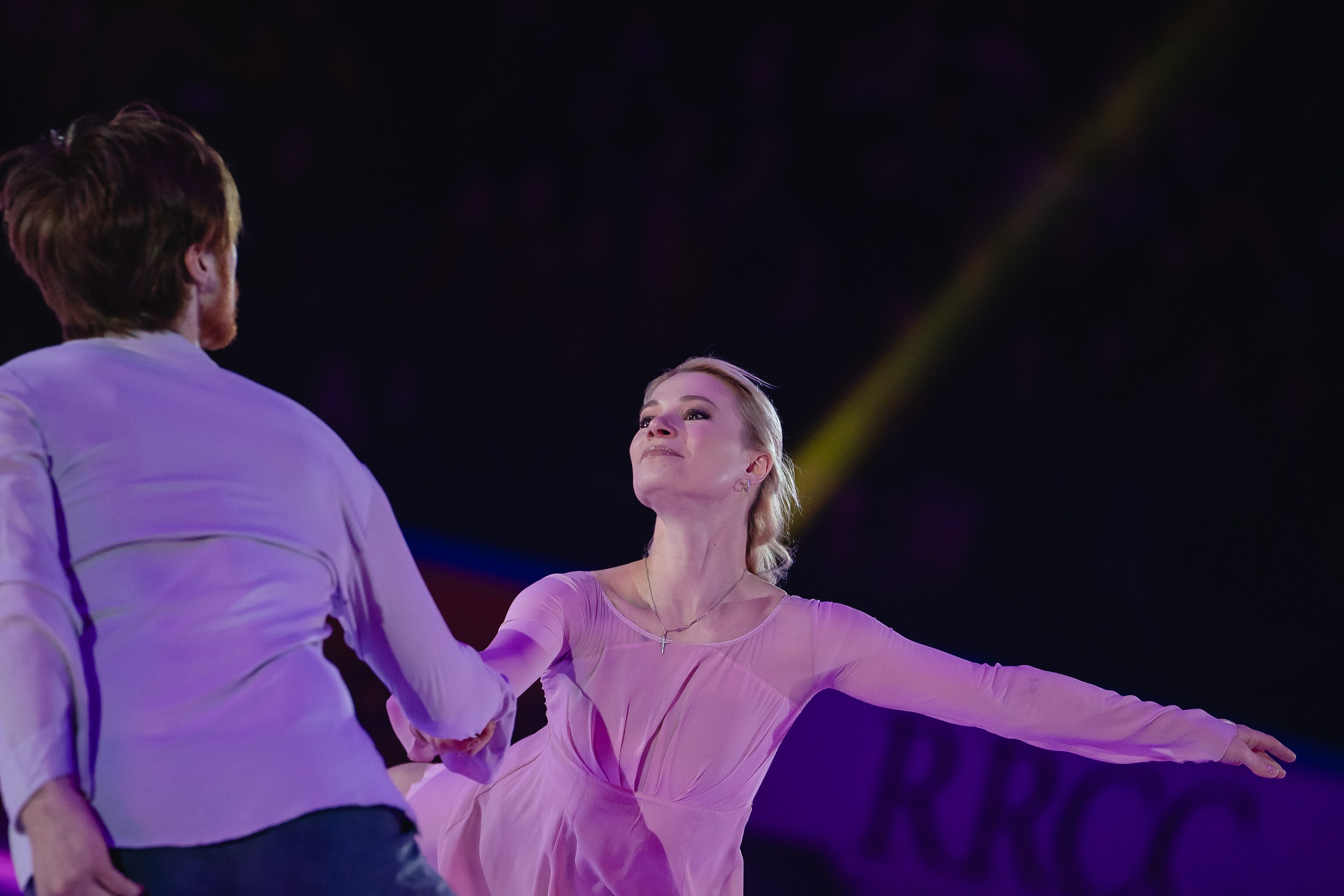 Шоу «Чемпионы на льду» в Новосибирске. Воробьева Ксения — Спортивный и танцевальный фотограф Новосибирск