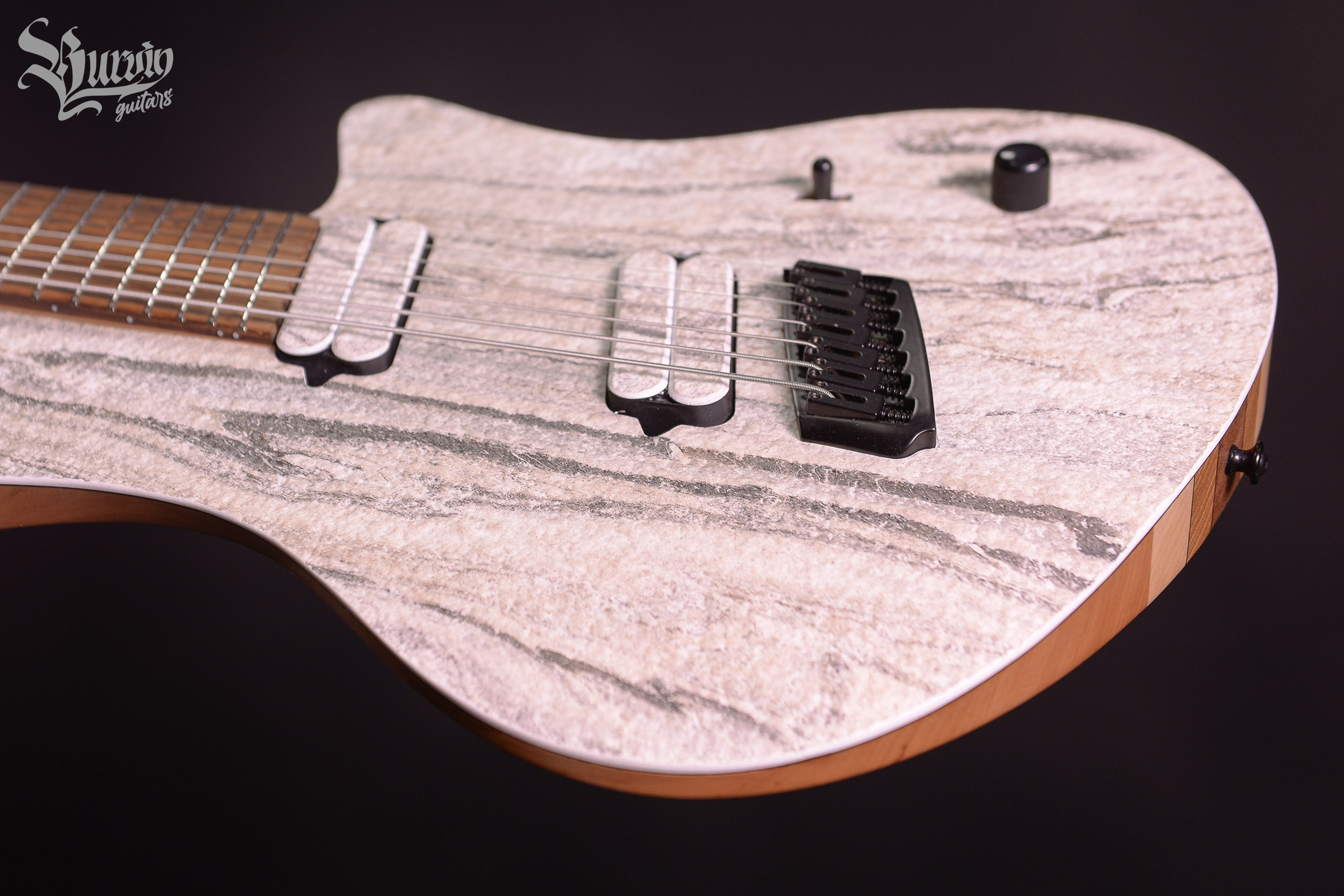 042 YAGA. Master of making guitars and basses to order