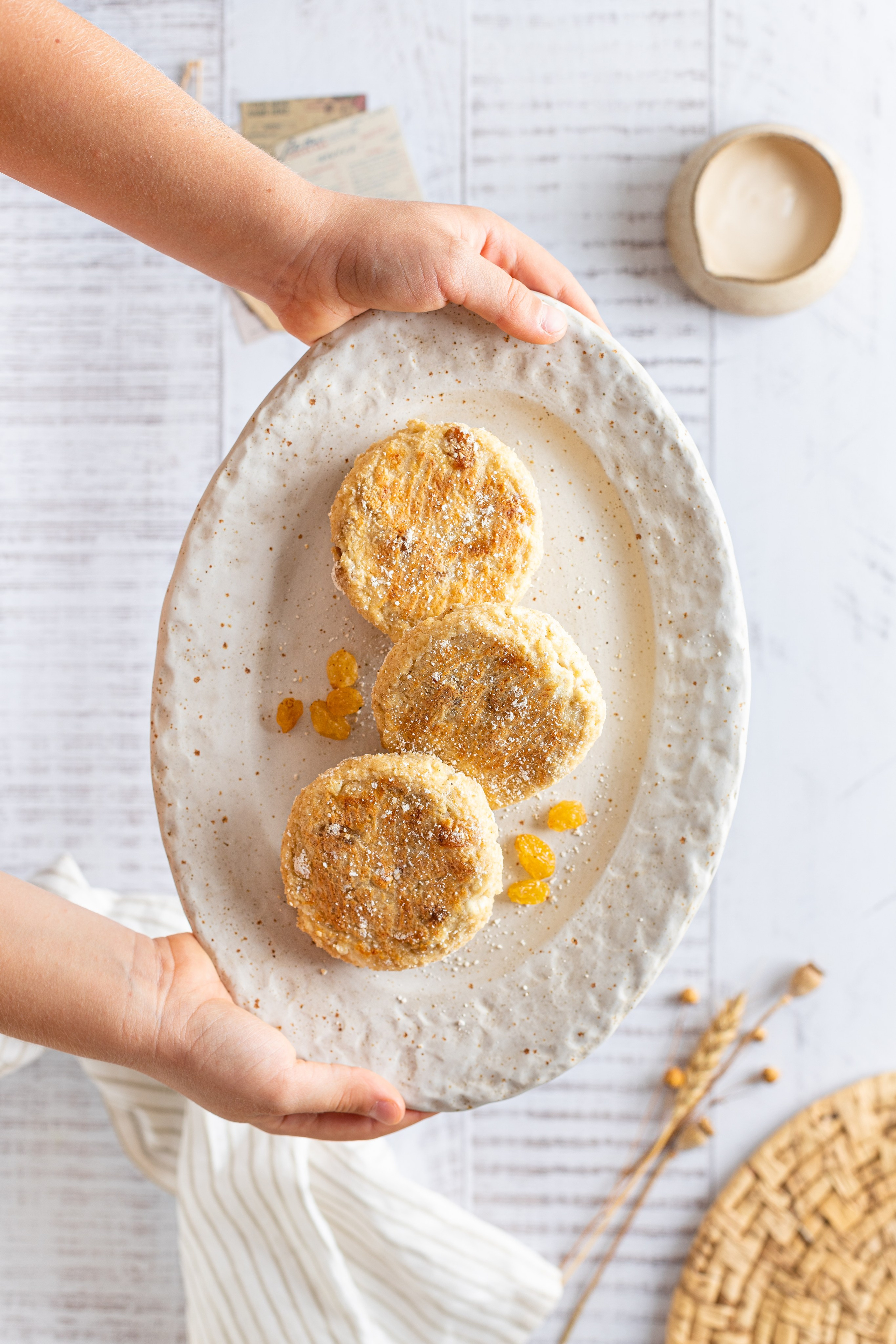 Сырники с яблоком и изюмом. Фуд-фотограф, фуд-блогер Москва — Анна Новикова