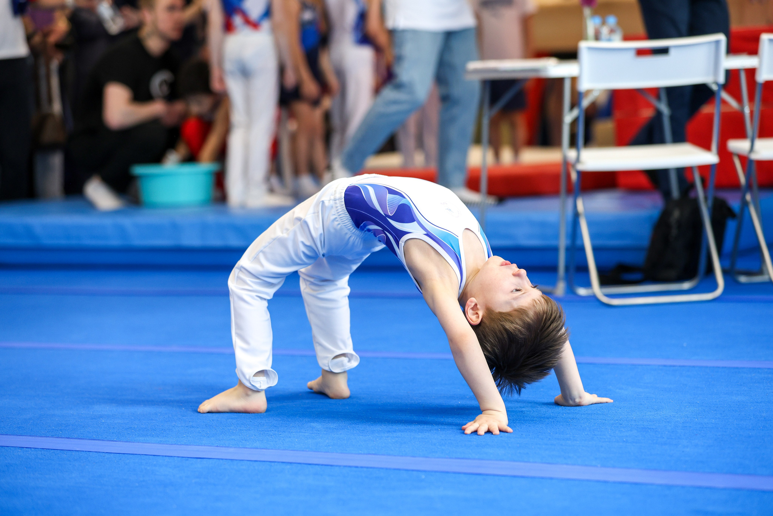 Спортивная гимнастика в школе Турнен. Фотограф в Москве портреты | репортажи | спорт