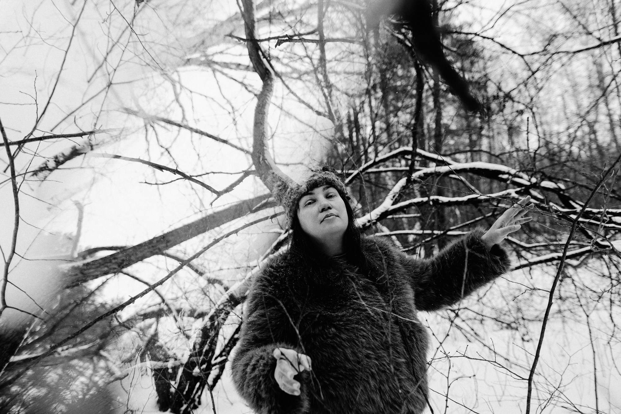 Кинематографичный зимний портрет в парке Затюменский