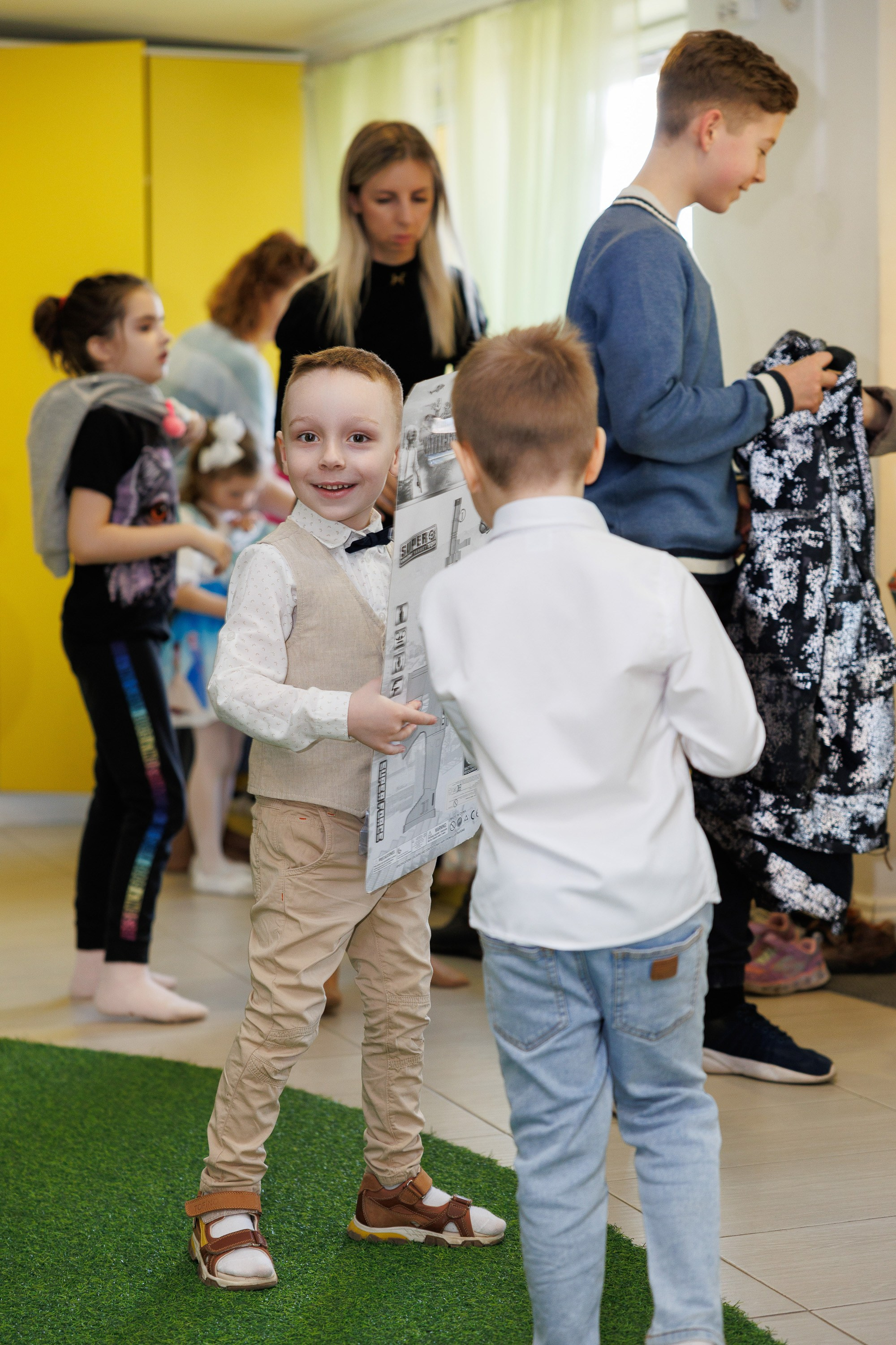 Детский день рождения в студии «Ромашка» в Оренбурге — Трансформеры