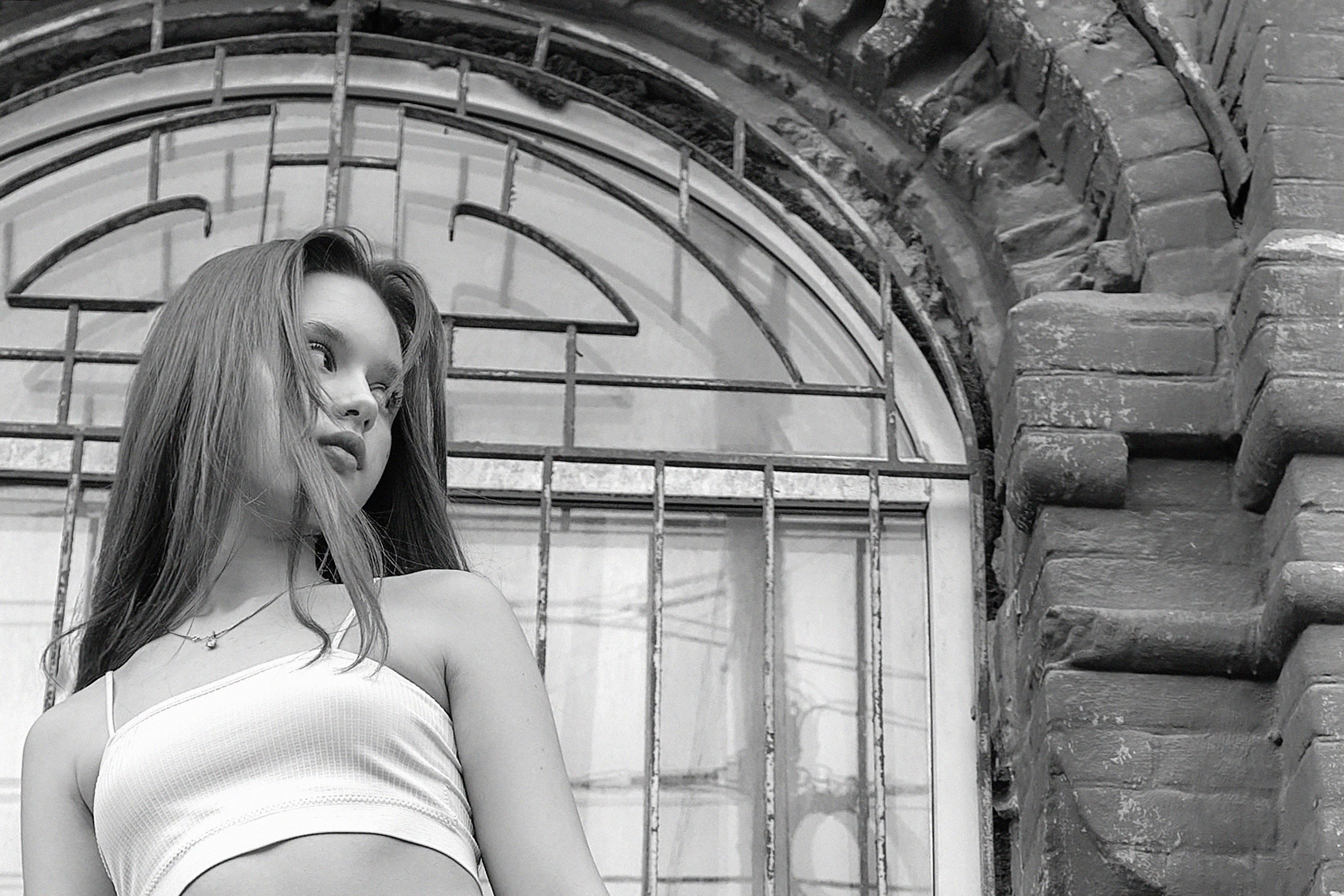 Фотосессия девушки в Самаре с макияжем и одеждой