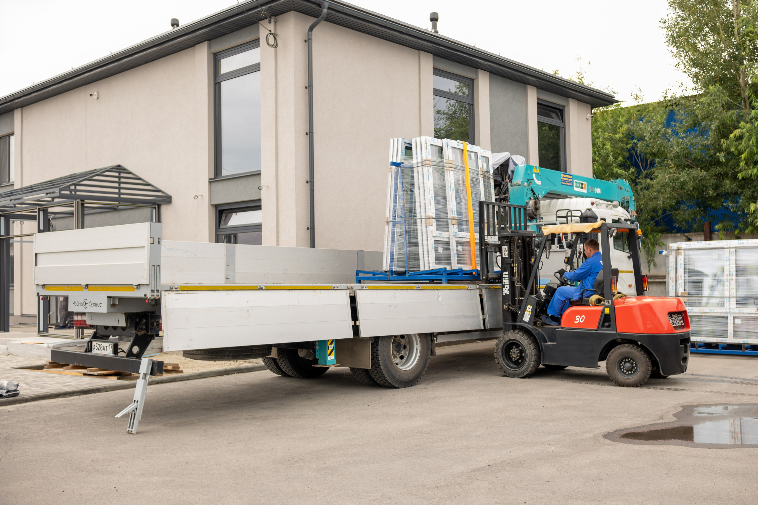 Съёмка для производственной компании МЕГАПОЛИС. Фотограф и видеограф Анна Жагорина