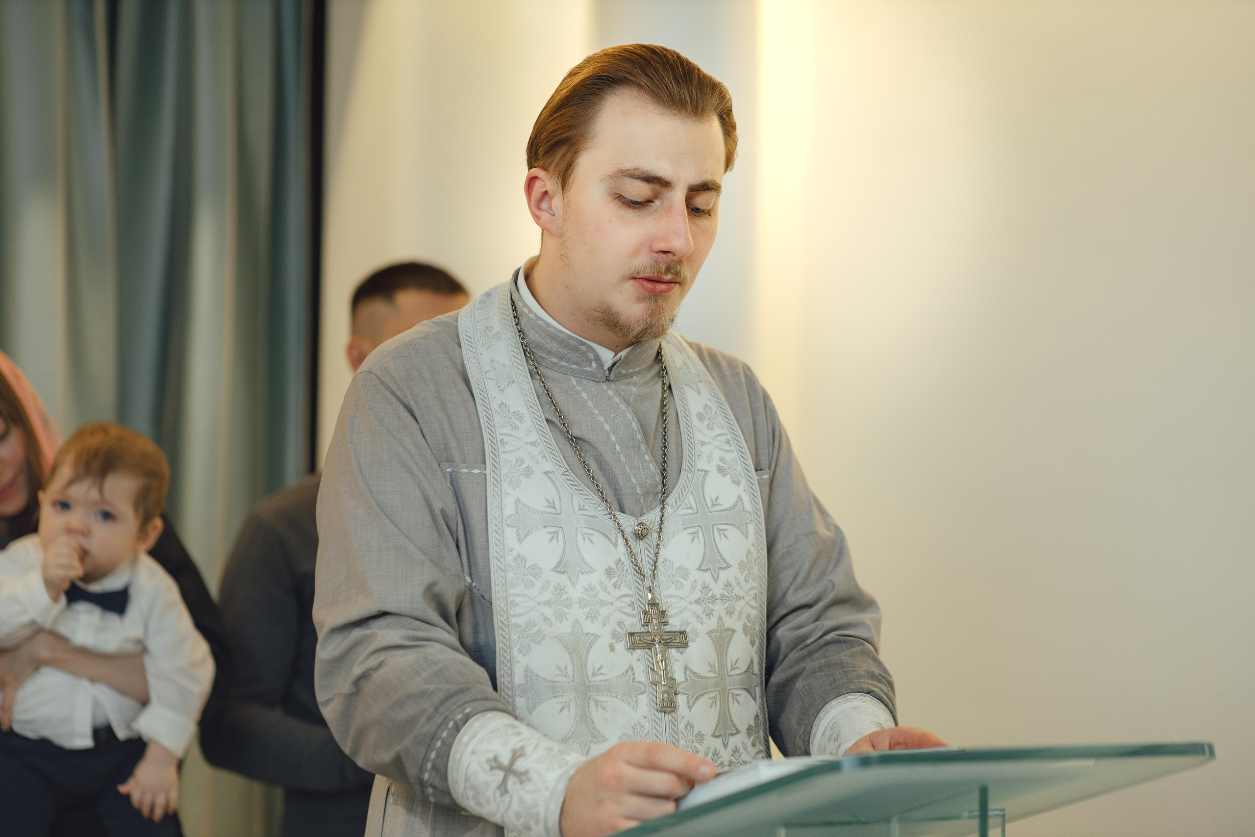 Таинство крещения Артемия, храм Святой Троиц, Минск