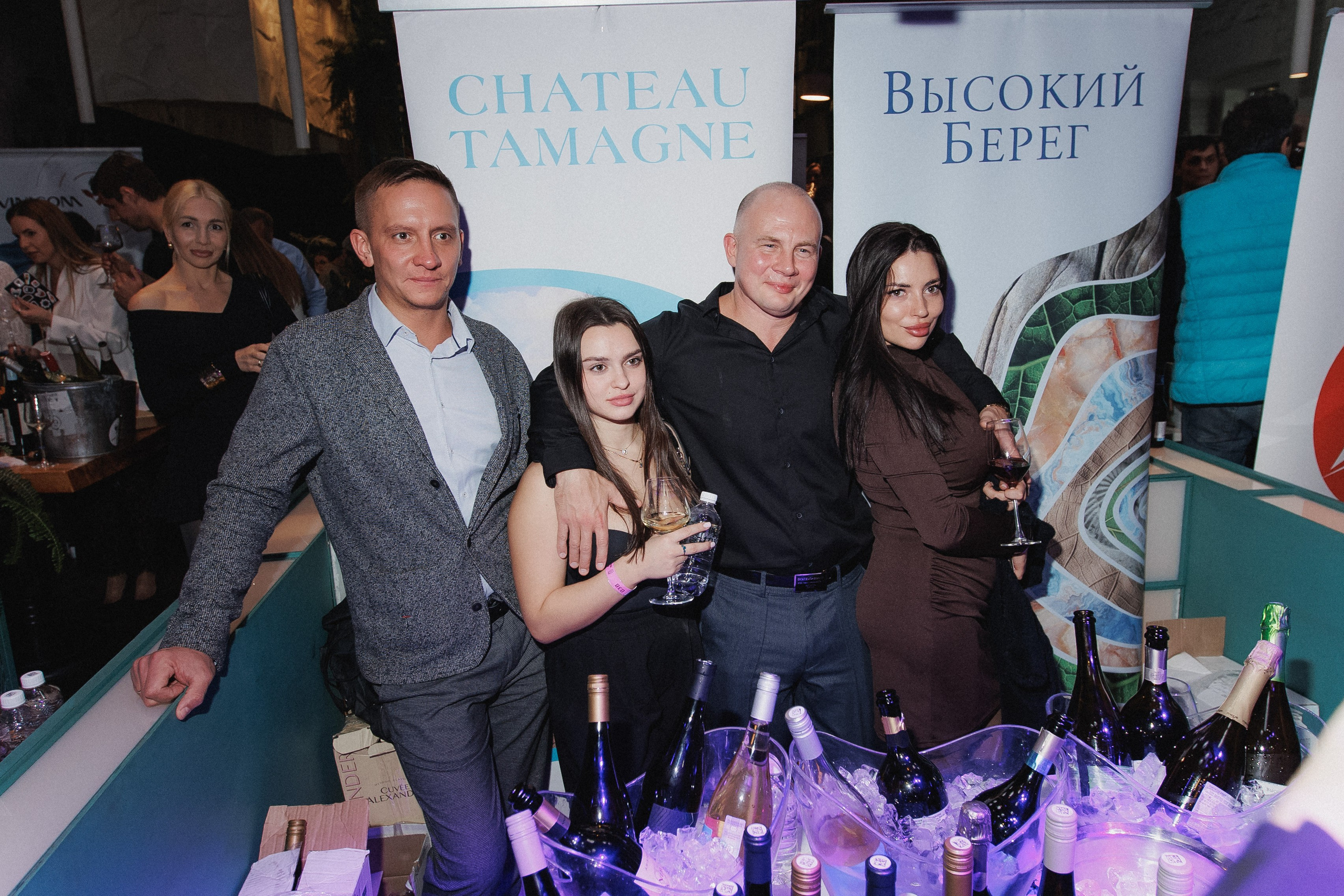 ВИННЫЙ ФЕСТИВАЛЬ. СВОИ. ФОТООТЧЕТЫ-СОБЫТИЯ-МЕСТА