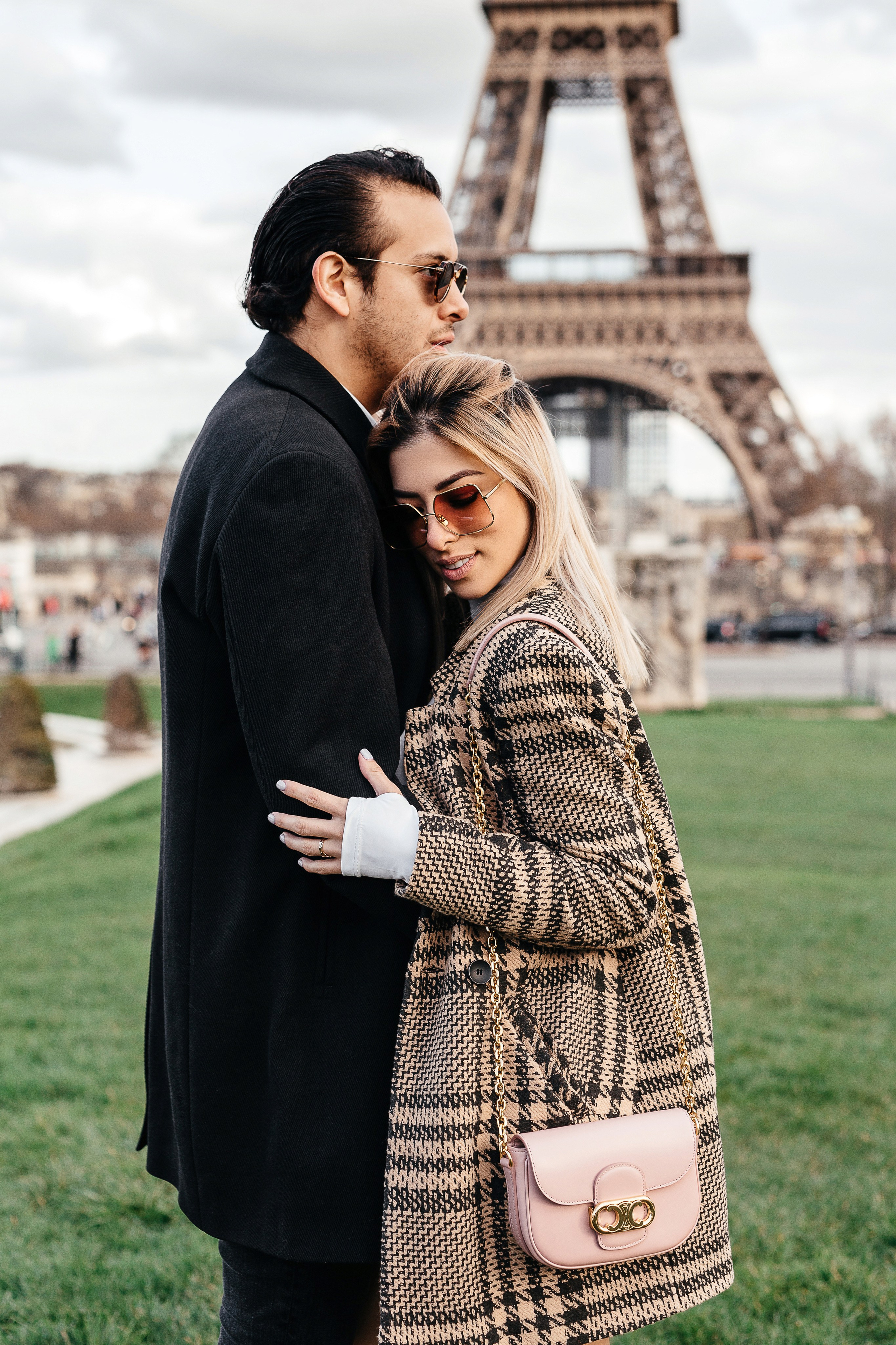 Фотограф Love Story в Москве, заказать профессиональную фотосъёмку — Цены, стоимость услуг фотографа на фотосъёмку в стиле лав стори