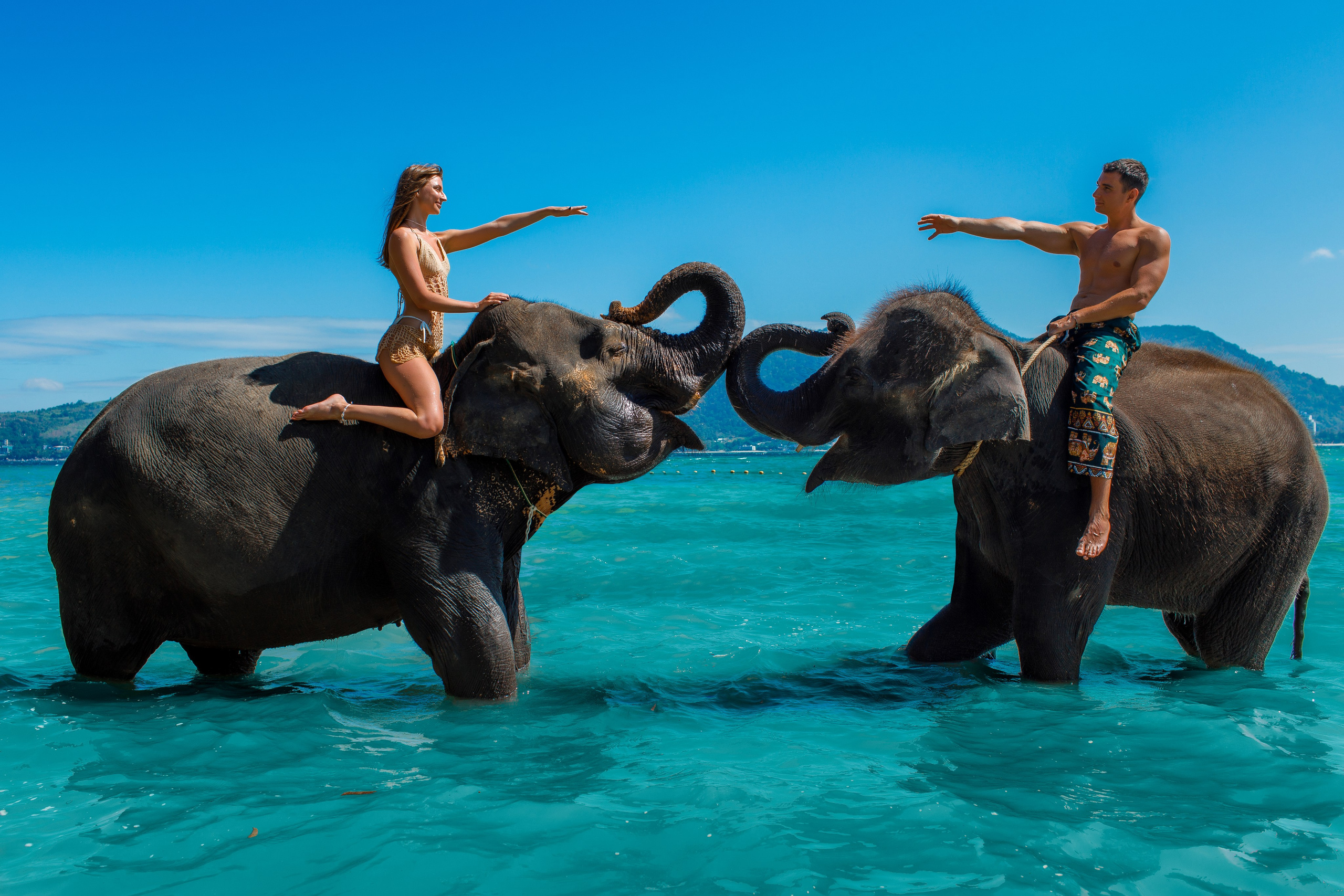 Фотосессия со слонами на Пхукете. Фотограф на Пхукете в Таиланде